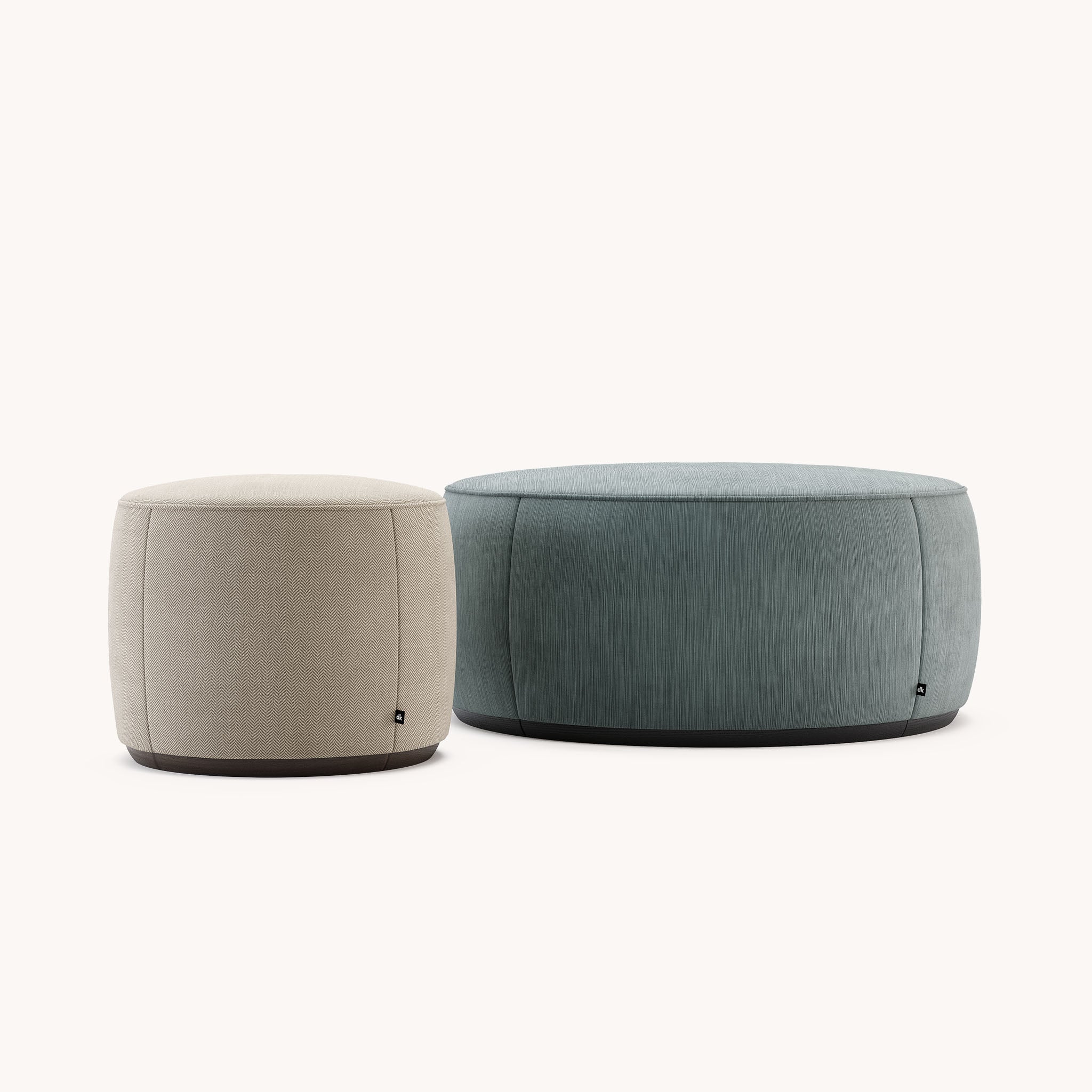 Pouf en velours bleu d'eau | Domkapa Rachel