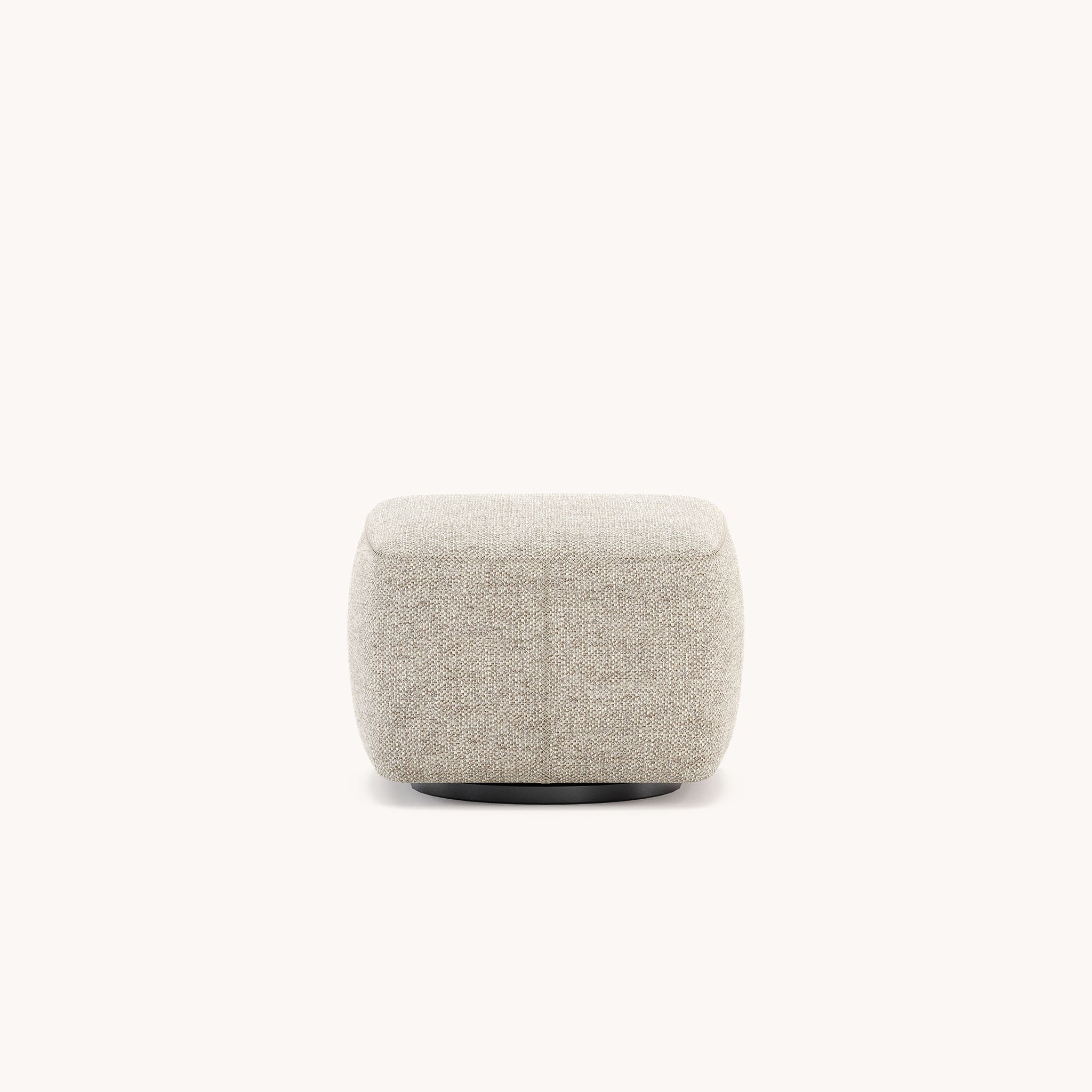 Pouf repose-pieds en tissu sable | Domkapa Alexander
