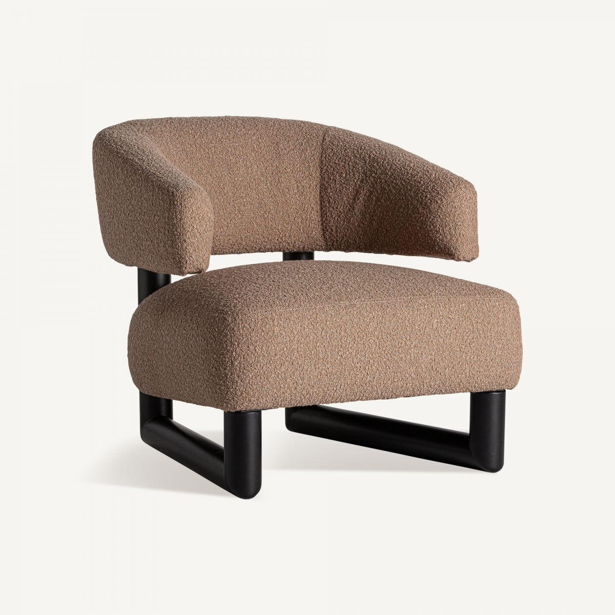 Fauteuil bouclé marron et bois de pin | VICAL Irvin | REMO-HOME, mobilier design et décoration d'intérieur