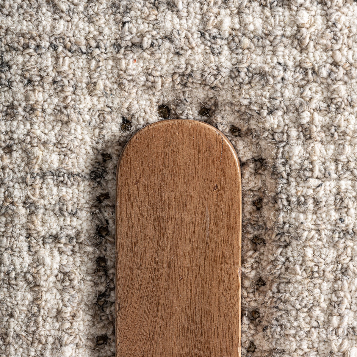 Fauteuil d'appoint en laine beige | Vical Buhl | REMO-HOME, mobilier et décoration d'intérieur