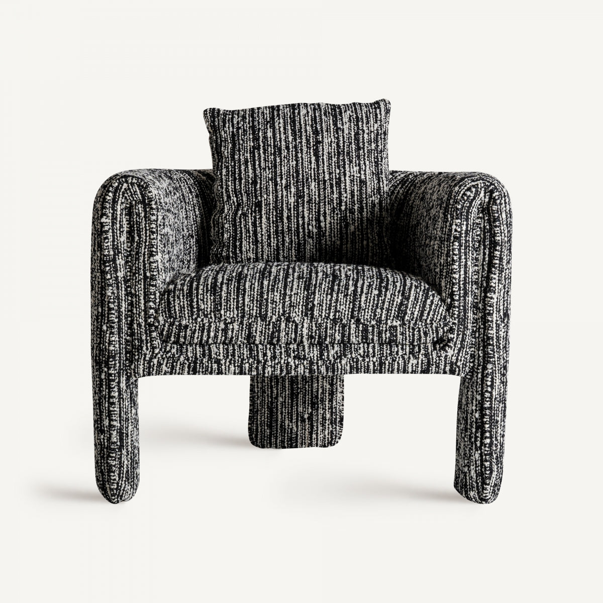 Fauteuil d'appoint en tissu noir et blanc marbré | Vical Kostov | REMO-HOME, mobilier et décoration d'intérieur