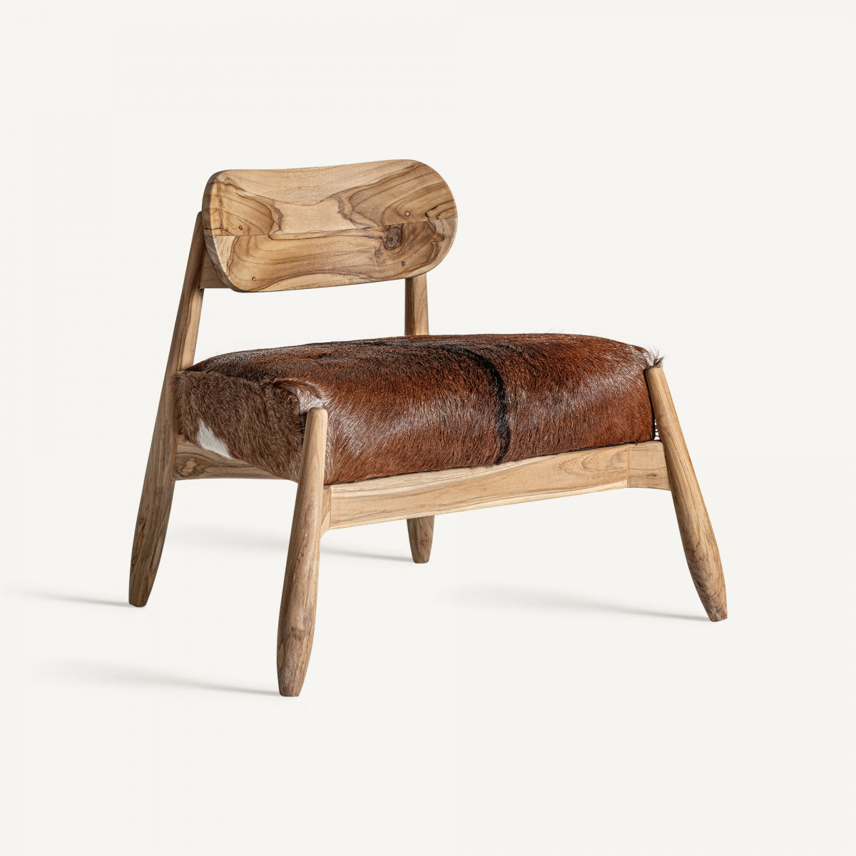 Fauteuil en teck et peau de chèvre | VICAL Payerne | REMO-HOME, mobilier design et décoration d'intérieur