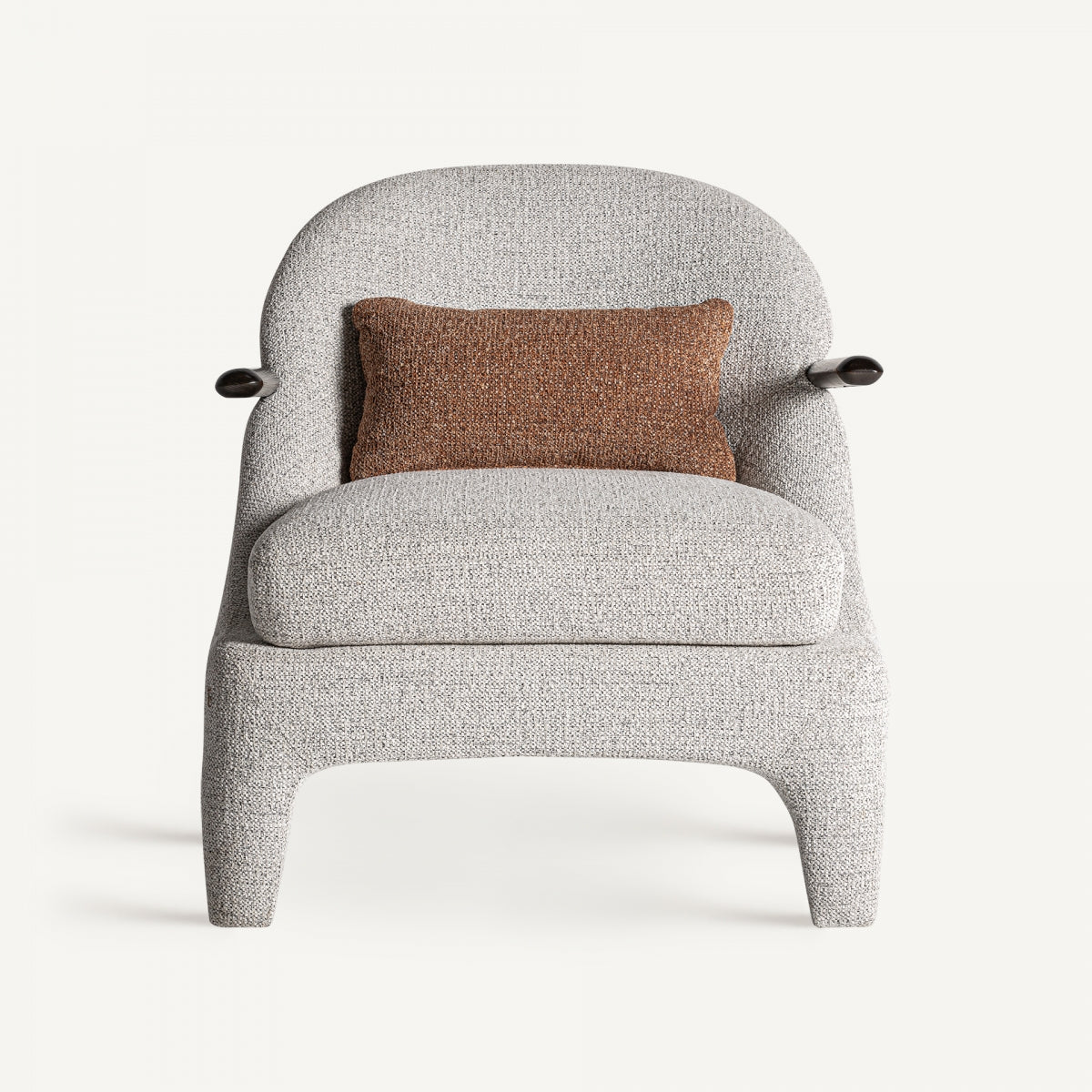 Fauteuil en tissu gris et bois de pin | VICAL Herzele | REMO-HOME, mobilier design et décoration d'intérieur