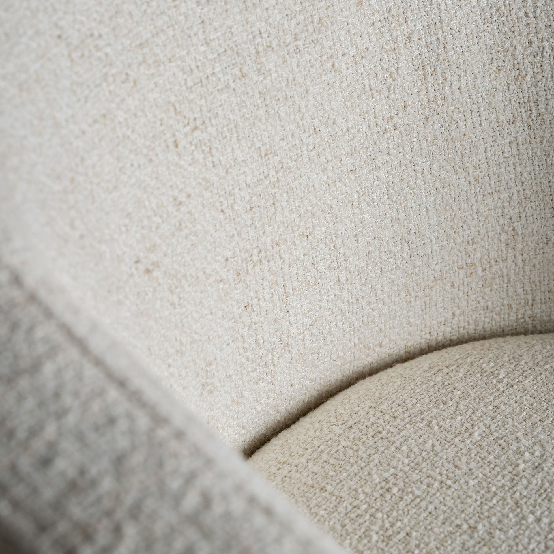 Fauteuil tissu blanc cassé et structure métal | VICAL Bilais | REMO-HOME, mobilier design et décoration d'intérieur