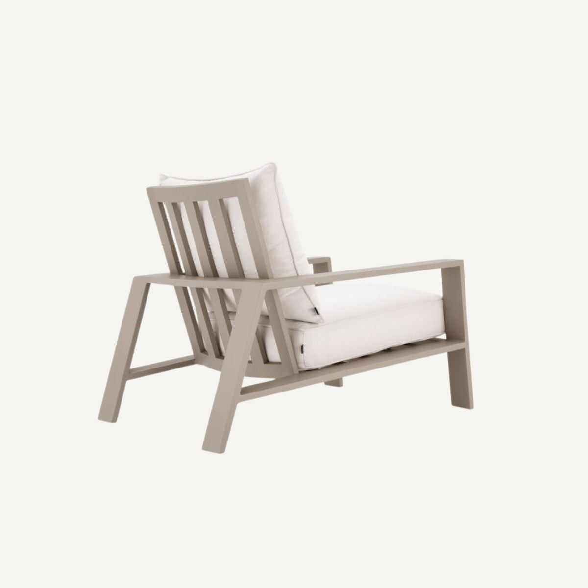 Fauteuil d'extérieur en métal sable | Eichholtz Belle Vue| REMO-HOME, mobilier et décoration d'intérieur