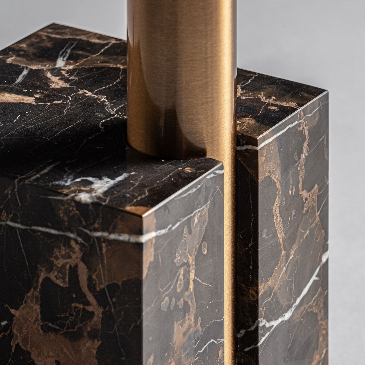 Lampadaire en laiton et marbre marron | Vical Stick | REMO-HOME, mobilier et décoration d'intérieur