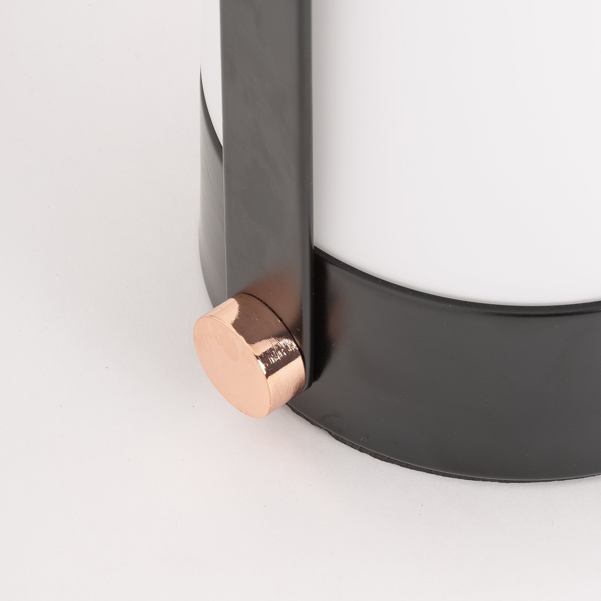 Lampe de salon art déco fer noir crystal | VICAL Kaila | REMO-HOME, mobilier design et décoration d'intérieur