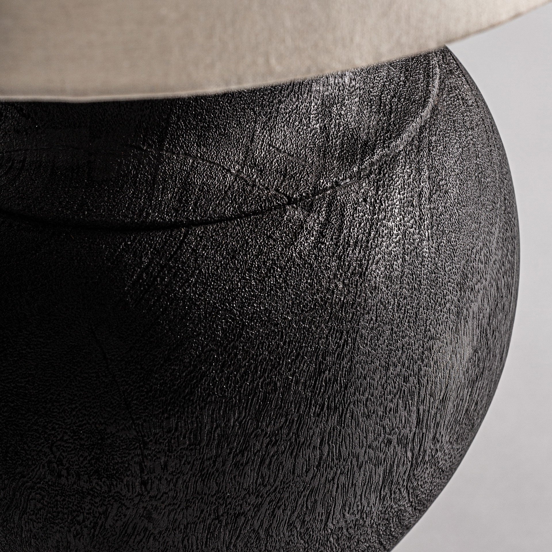 Lampe de table bois de mangue noir doré | VICAL | REMO-HOME, mobilier design et décoration d'intérieur