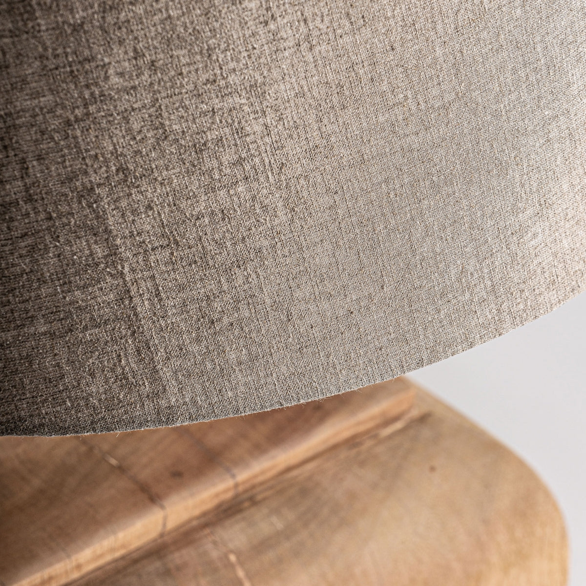 Lampe de table en manguier marron | Vical Sculpt | REMO-HOME, mobilier et décoration d'intérieur