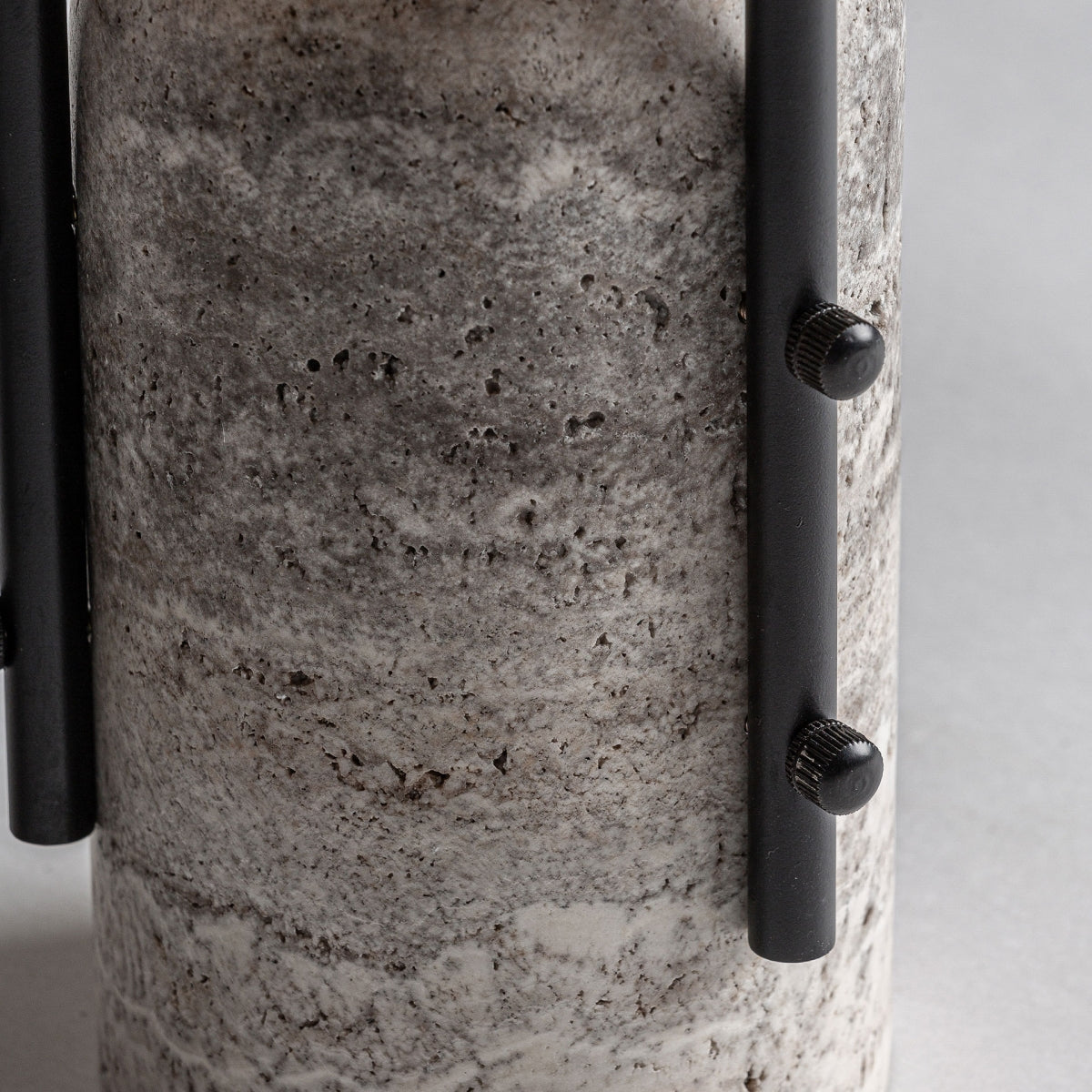 Lampe de table en marbre marron | Vical Dome | REMO-HOME, mobilier et décoration d'intérieur