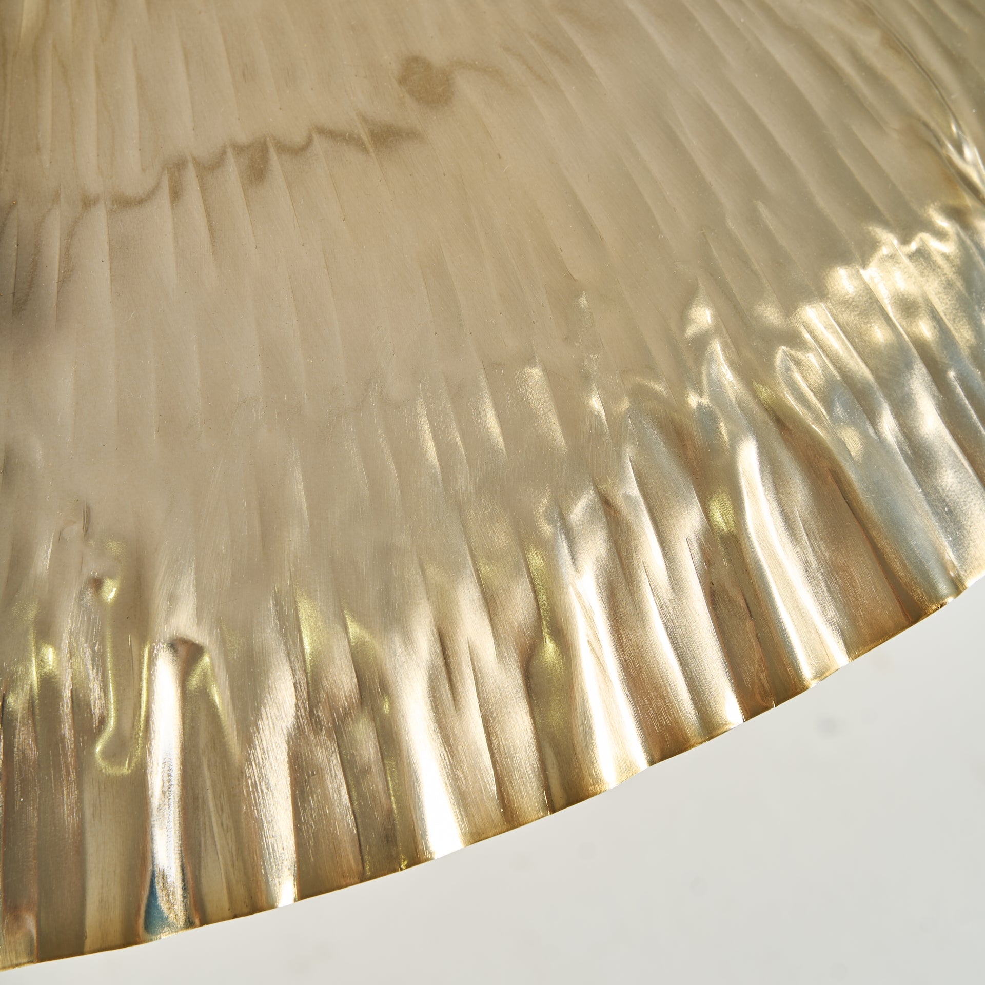 Lustre anneaux métal doré | VICAL Nalha | REMO-HOME, mobilier design et décoration d'intérieur