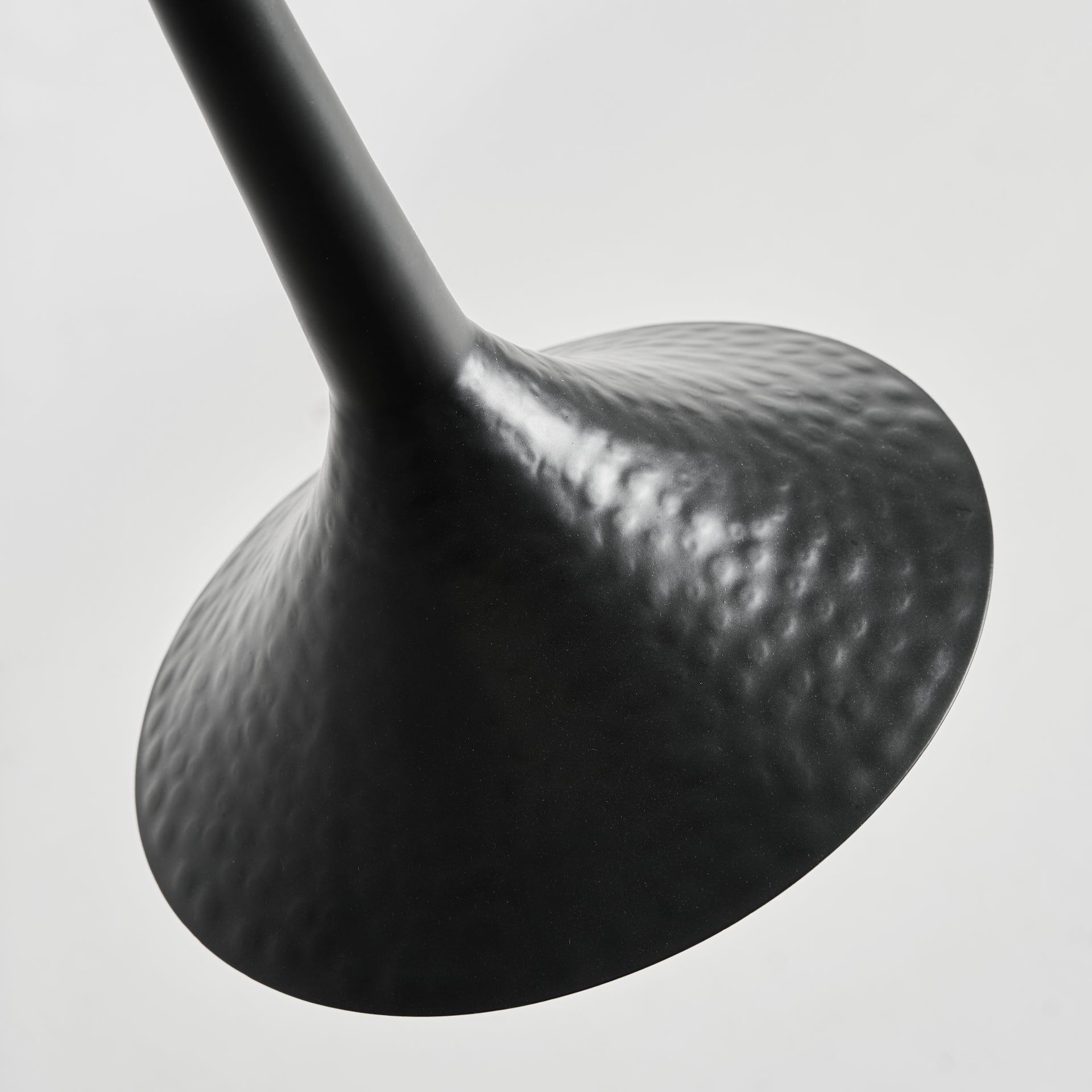 Lustre cage métal noir et doré 43 cm | VICAL Mondher | REMO-HOME, mobilier design et décoration d'intérieur