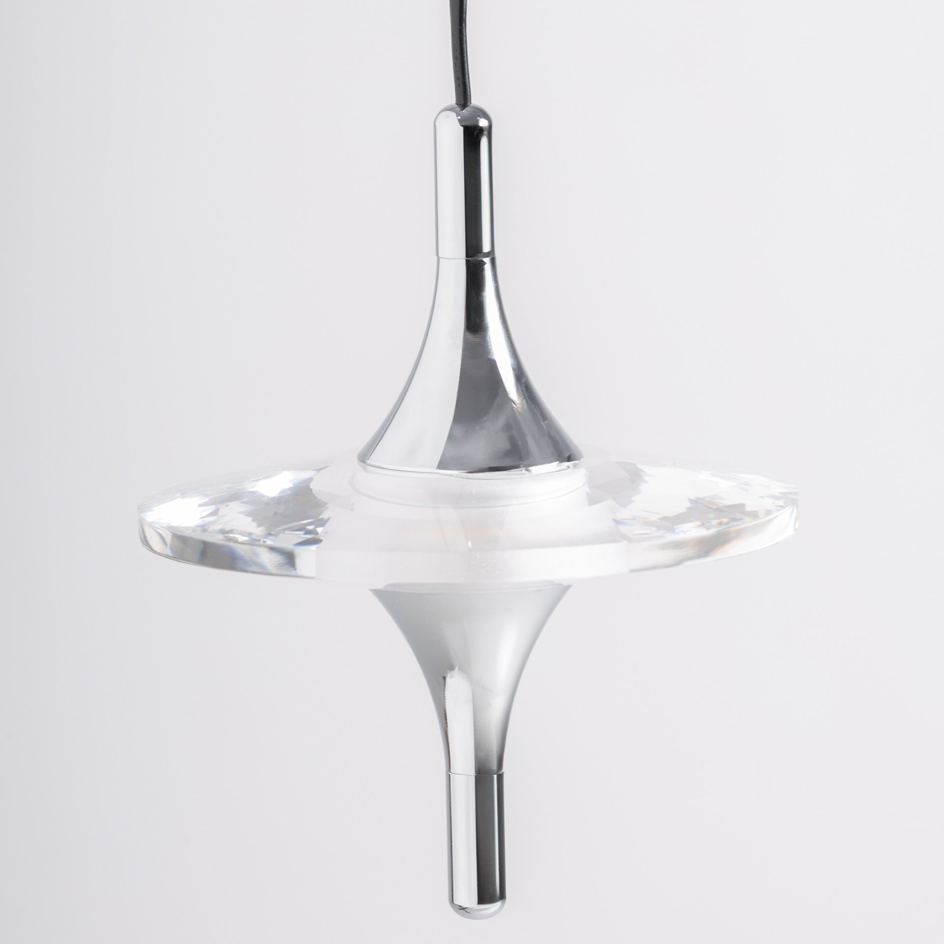 Lustre cylindrique cristal argent | VICAL Xalesh | REMO-HOME, mobilier design et décoration d'intérieur
