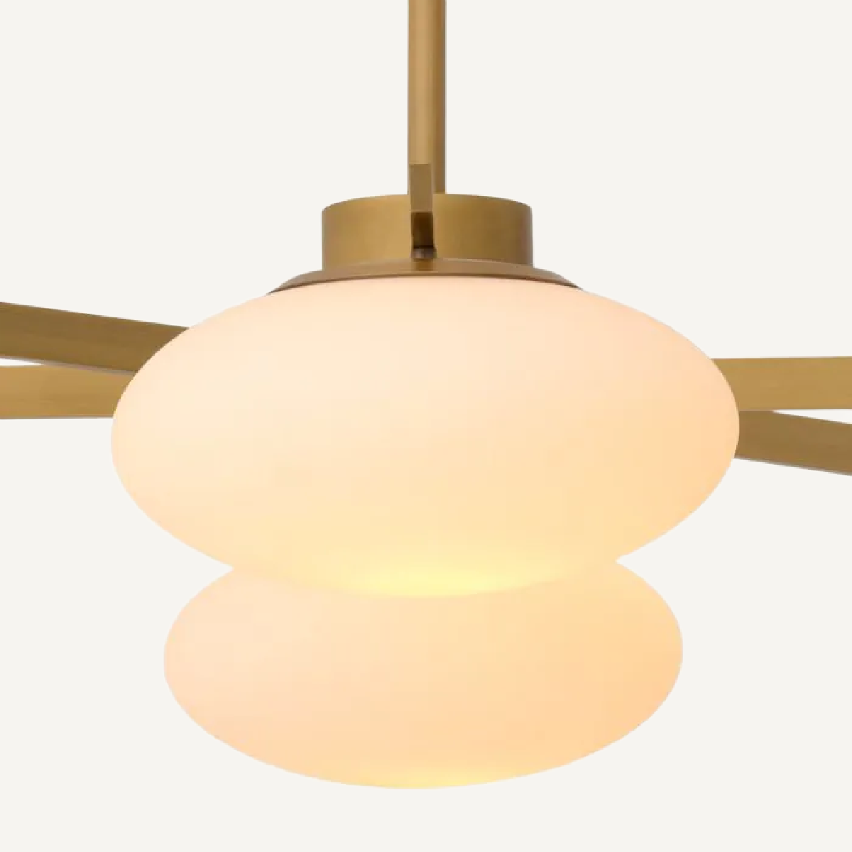 Lustre doré en verre blanc | Eichholtz Evergreen L | REMO-HOME, mobilier et décoration d'intérieur