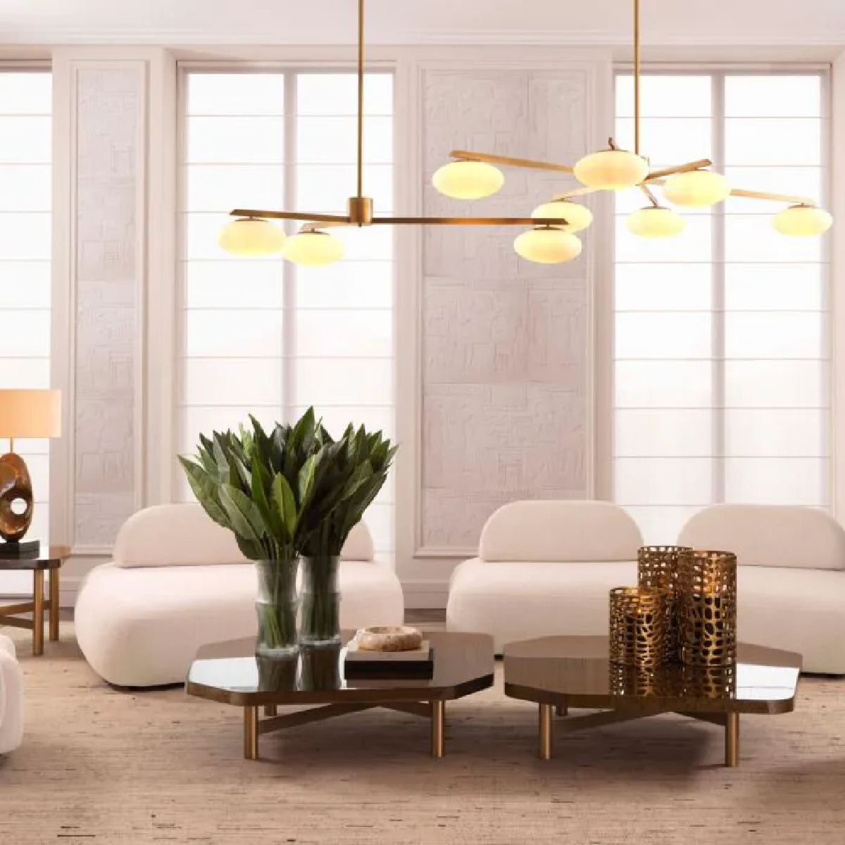 Lustre doré en verre blanc | Eichholtz Evergreen S | REMO-HOME, mobilier et décoration d'intérieur