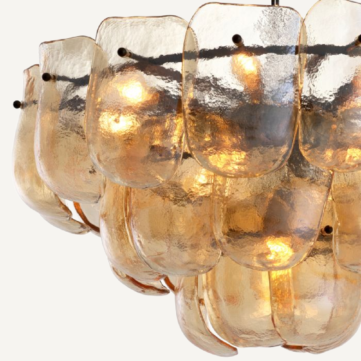 Lustre en bronze et verre champagne | Eichholtz Gustave | REMO-HOME, mobilier et décoration d'intérieur