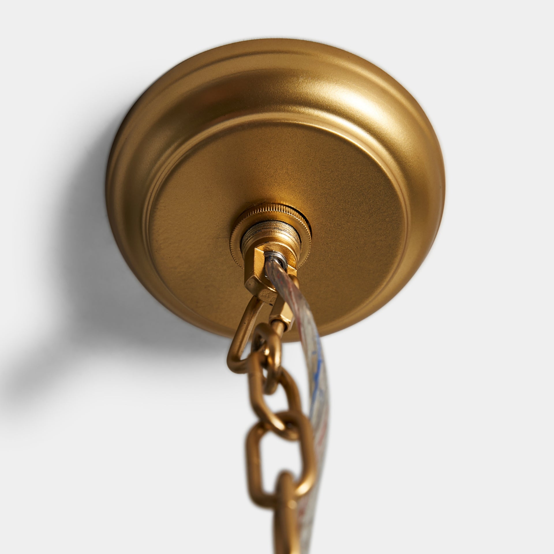 Lustre en fer noir et cristal doré | VICAL | REMO-HOME, mobilier design et décoration d'intérieur