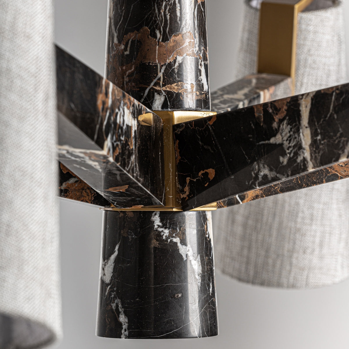 Lustre en marbre noir | VICAL Tenta | REMO-HOME, mobilier design et décoration d'intérieur