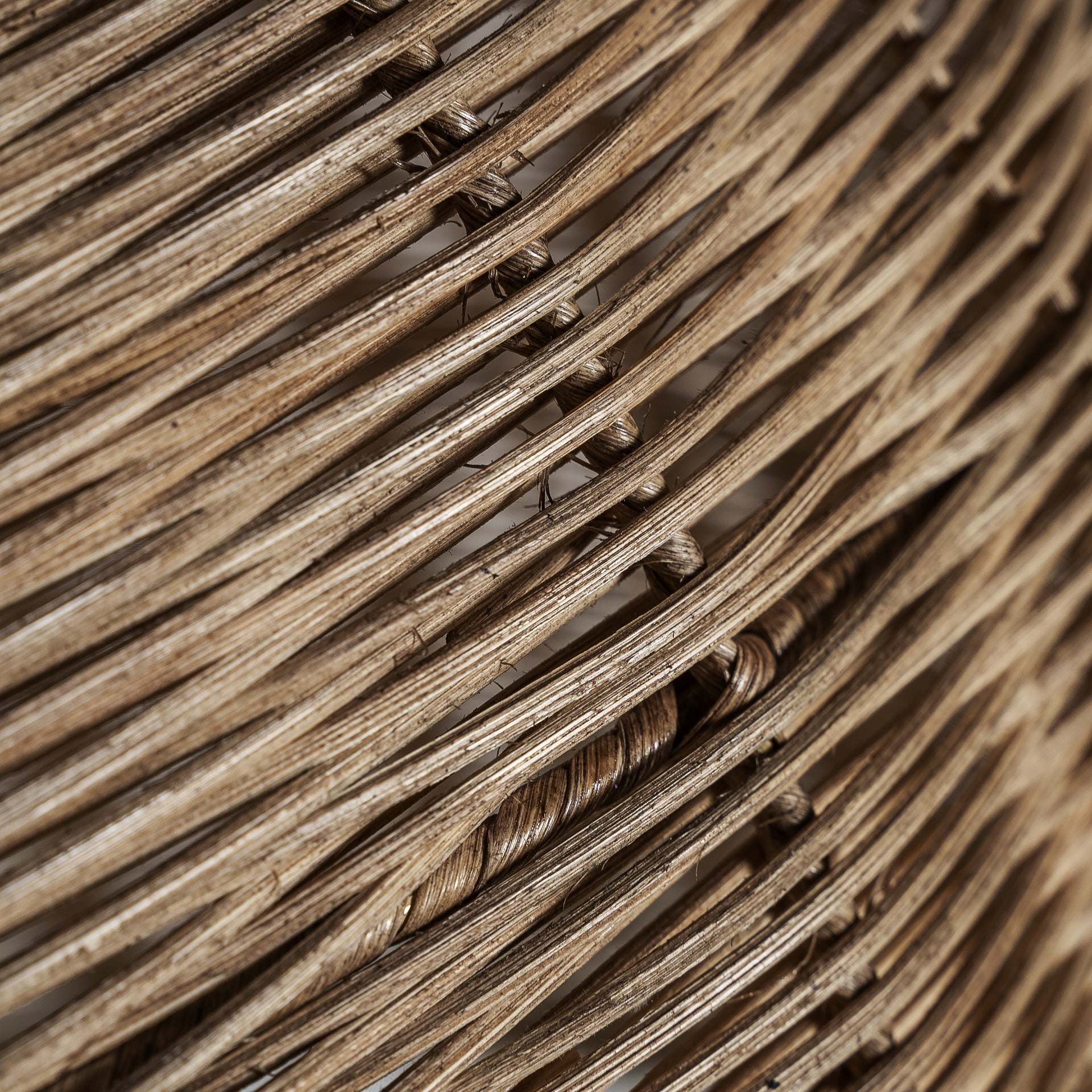 Lustre rotin tressé naturel | VICAL Hatelhe | REMO-HOME, mobilier design et décoration d'intérieur