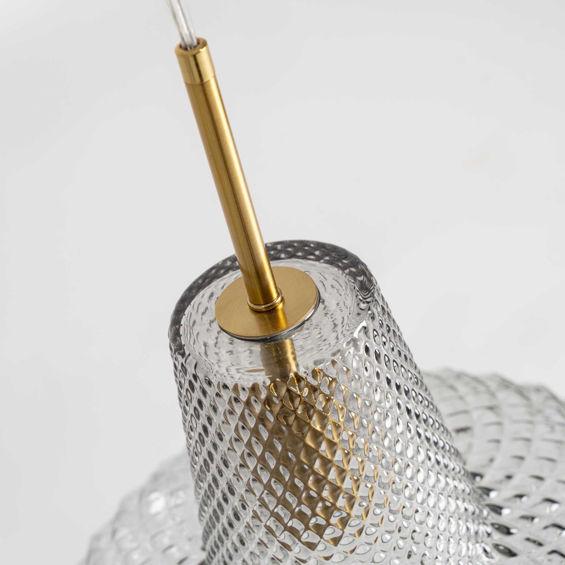 Lustre vintage verre cannelé transparent et or | VICAL Candela | REMO-HOME, mobilier design et décoration d'intérieur