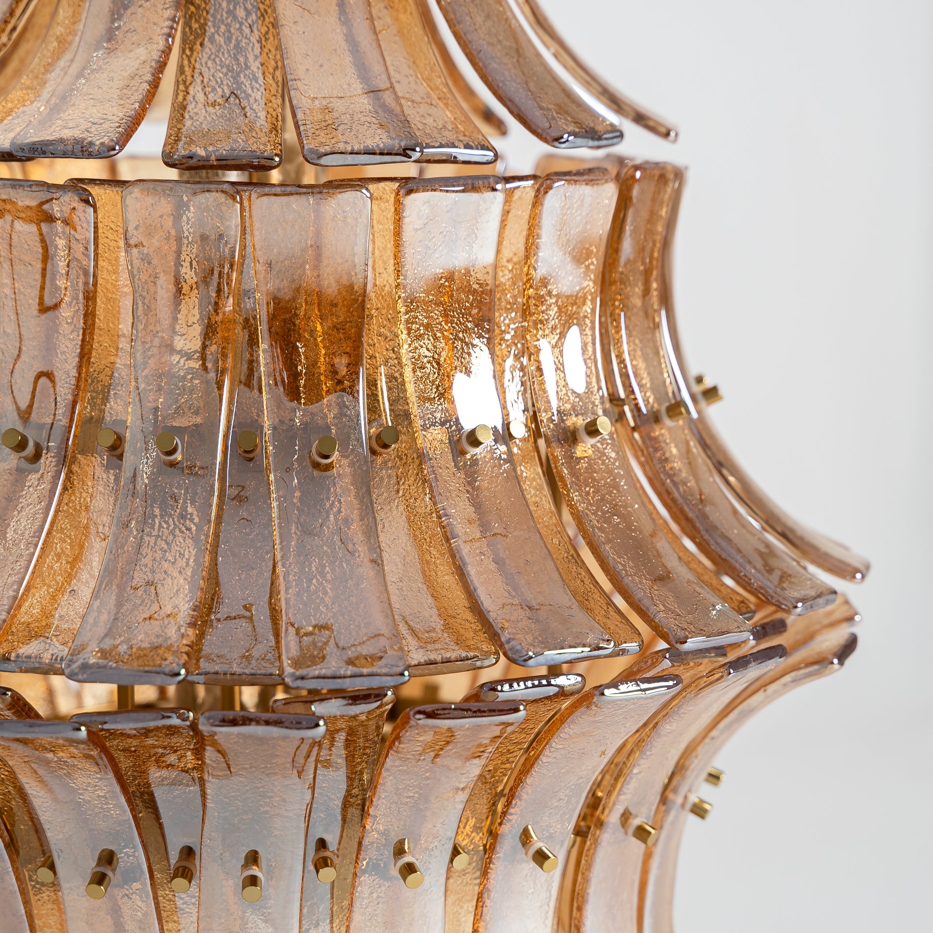 Lustre vintage verre fumé et cuivre | VICAL Lierna | REMO-HOME, mobilier design et décoration d'intérieur