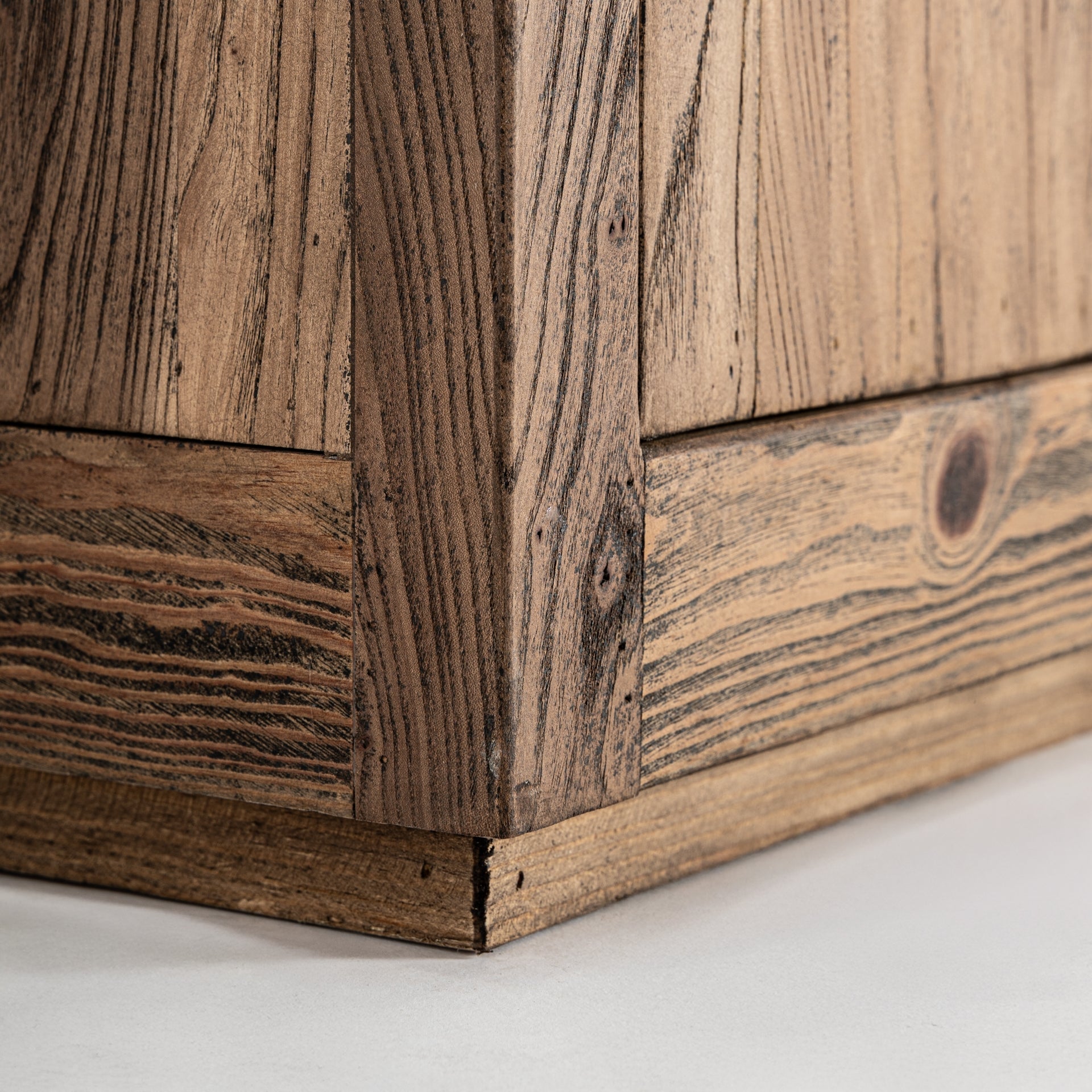 Meuble TV bois d'orme naturel | VICAL Norvik | REMO-HOME, mobilier design et décoration d'intérieur