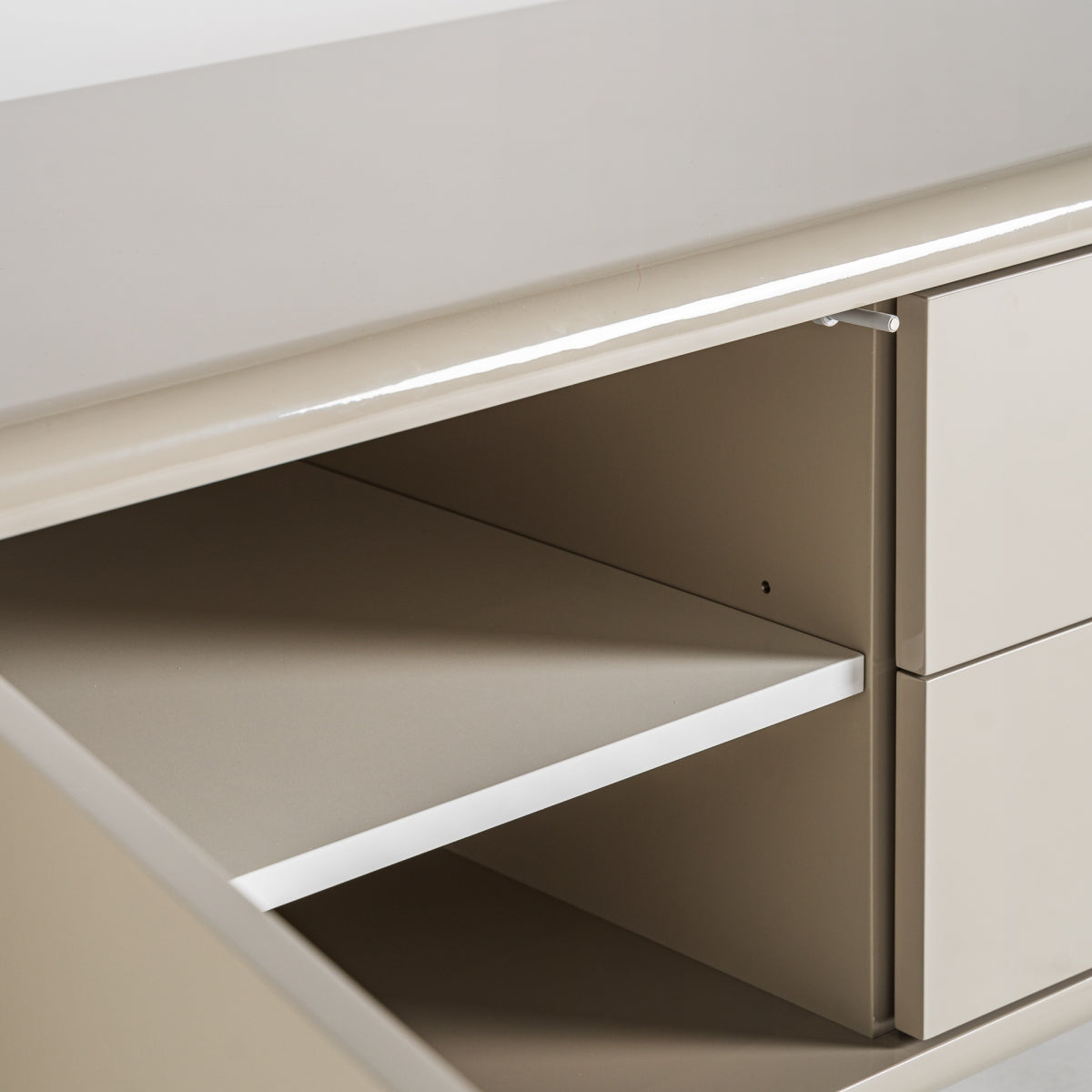 Meuble TV en mélaminé crème | Vical Zorbig | REMO-HOME, mobilier et décoration d'intérieur