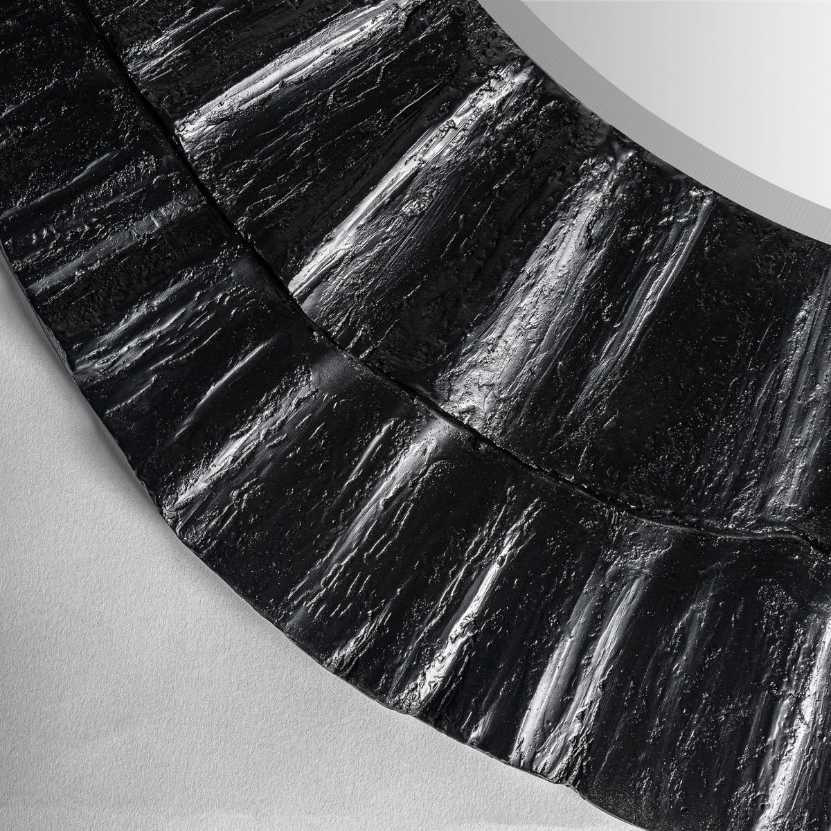 Miroir en résine noire | Vical Shell | REMO-HOME, mobilier et décoration d'intérieur