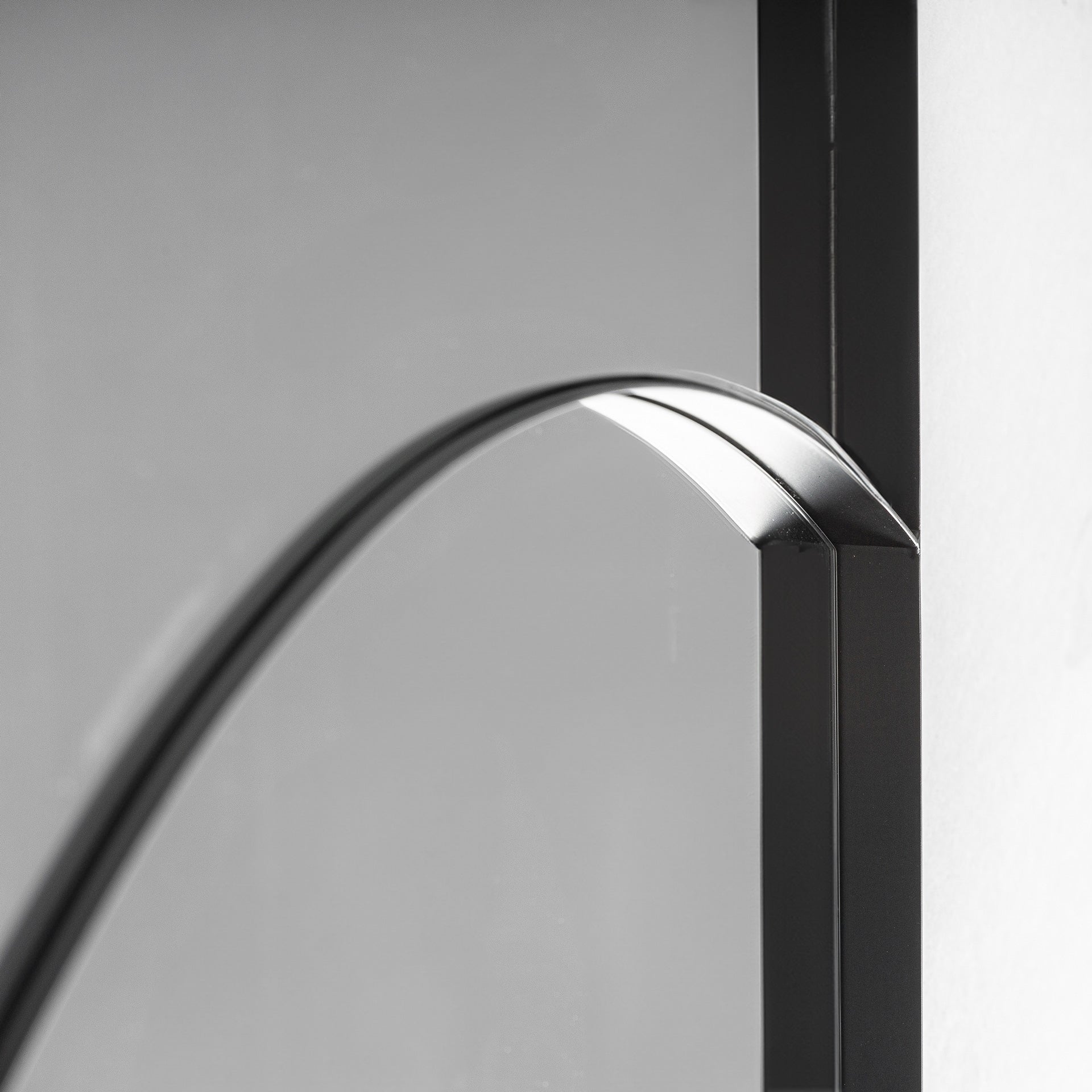 Miroir rectangulaire mural métal noir | VICAL Thoth | REMO-HOME, mobilier design et décoration d'intérieur