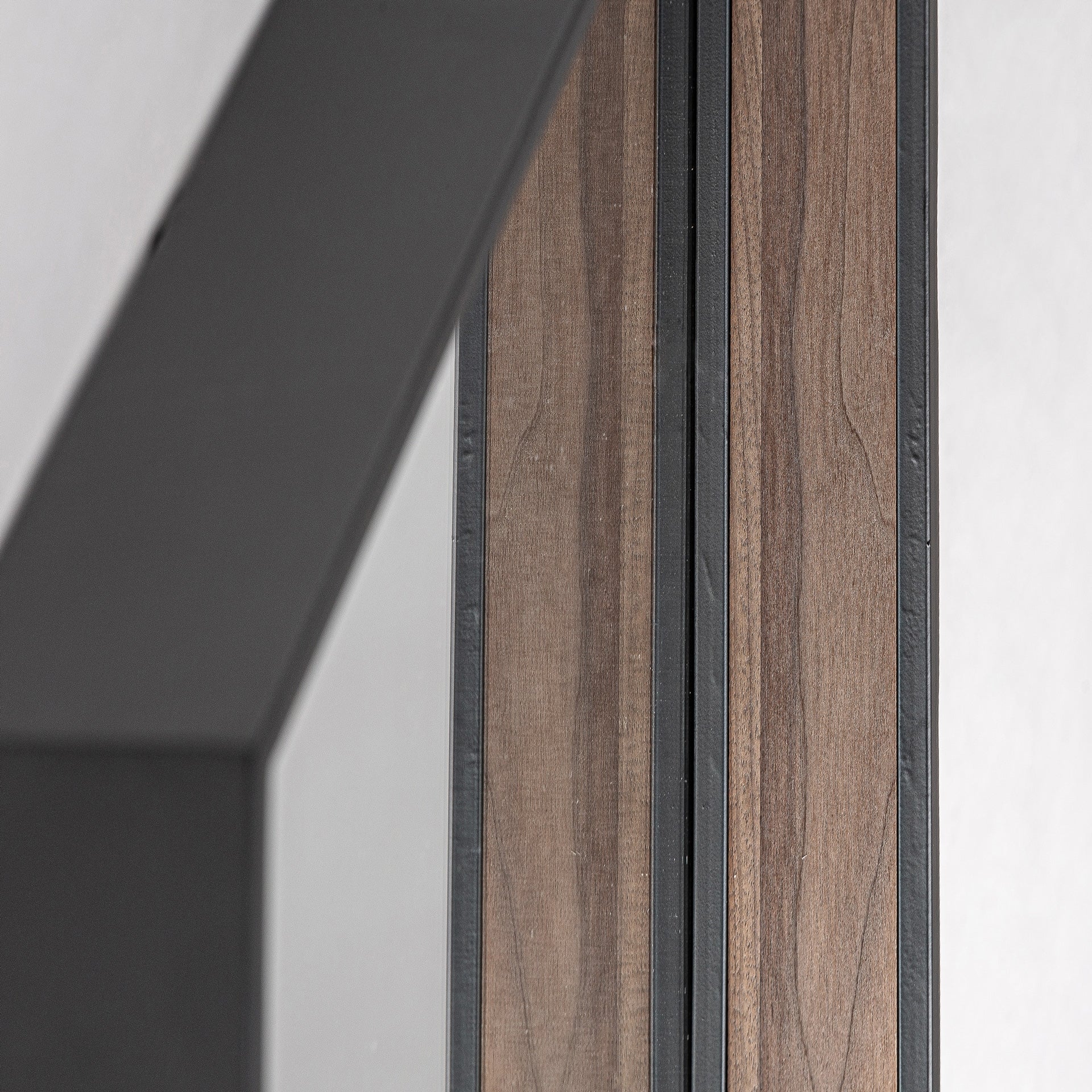 Miroir rectangulaire mural métal noir | VICAL Xylon | REMO-HOME, mobilier design et décoration d'intérieur