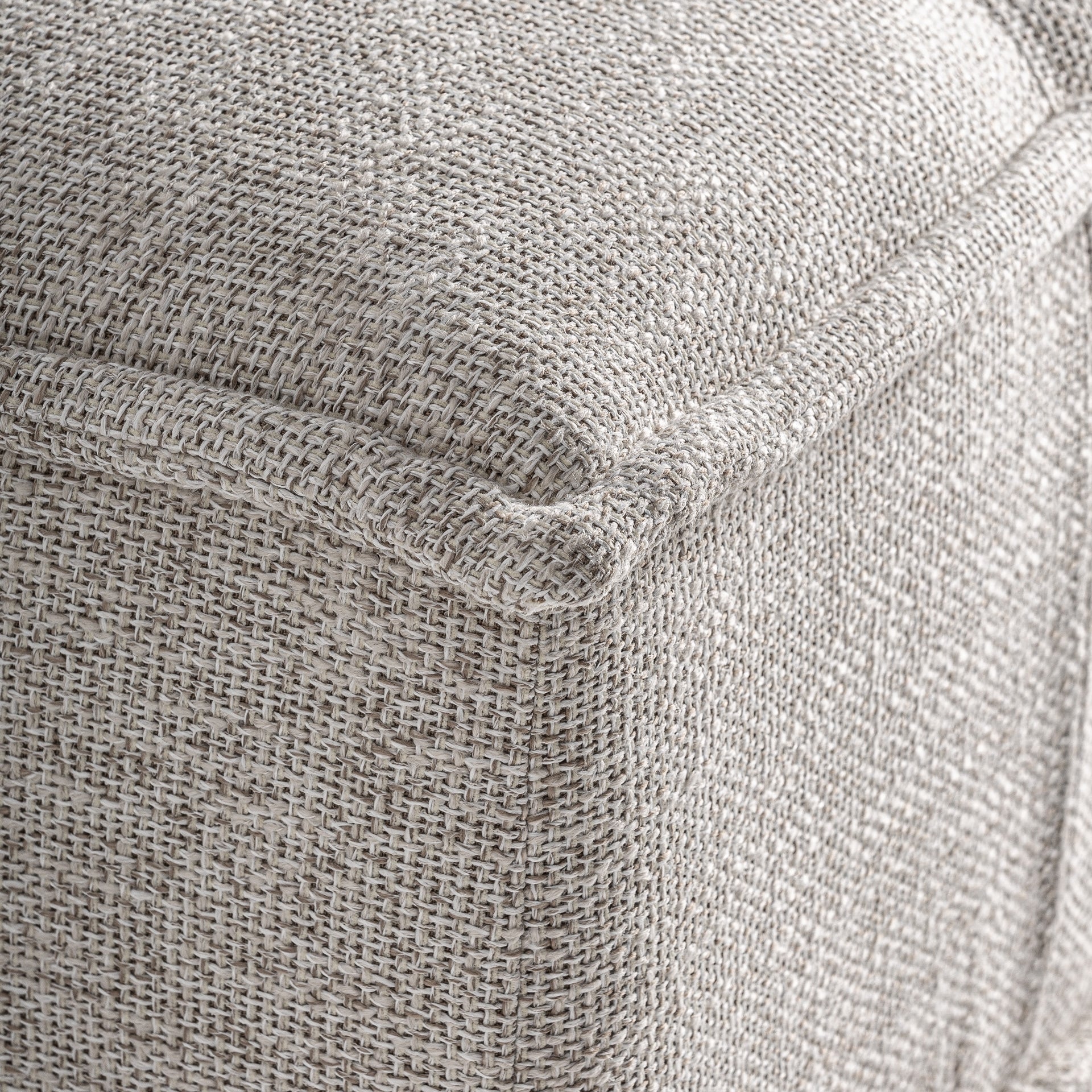 Module d’angle canapé tissu beige aluminium | VICAL Olpe | REMO-HOME, mobilier design et décoration d'intérieur