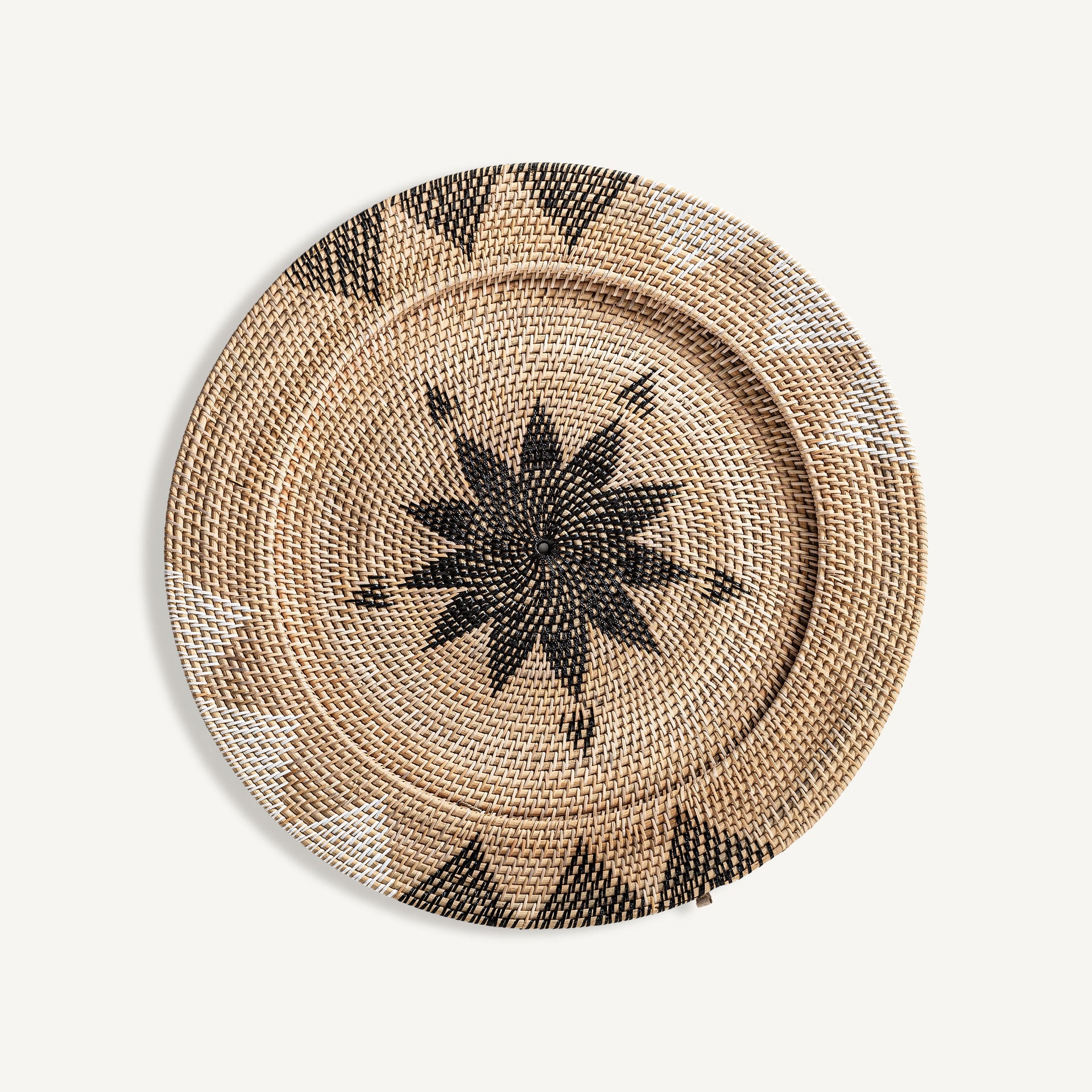 Plat décoratif en rond rotin brun | VICAL | REMO-HOME, mobilier design et décoration d'intérieur