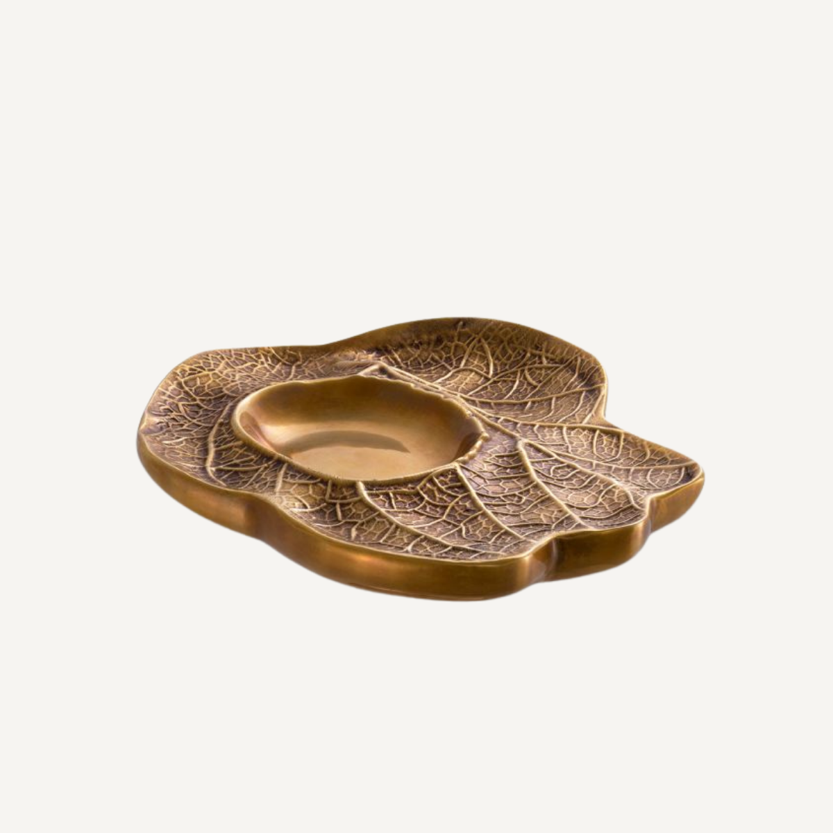 Plateau décoratif en laiton vieilli | Eichholtz Clemence | REMO-HOME, mobilier et décoration d'intérieur