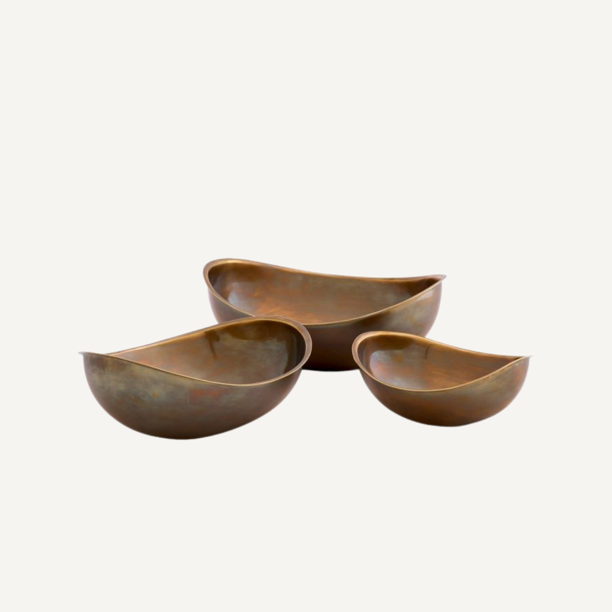 Plateau décoratif en laiton vieilli (lot de 3) | Eichholtz Sena | REMO-HOME, mobilier et décoration d'intérieur