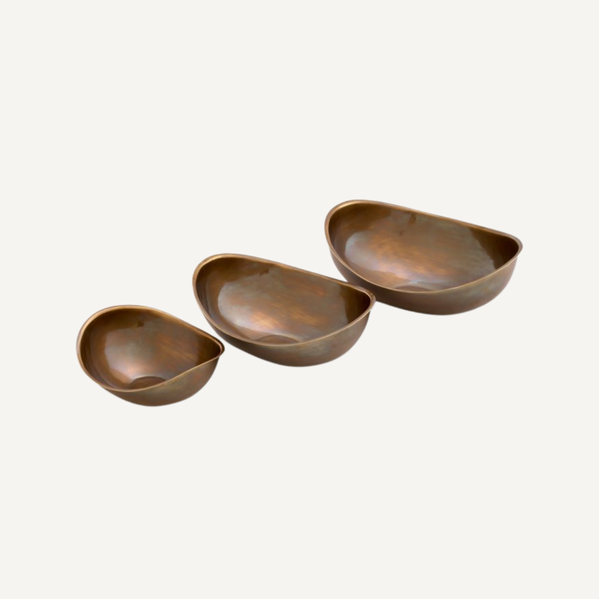 Plateau décoratif en laiton vieilli (lot de 3) | Eichholtz Sena | REMO-HOME, mobilier et décoration d'intérieur