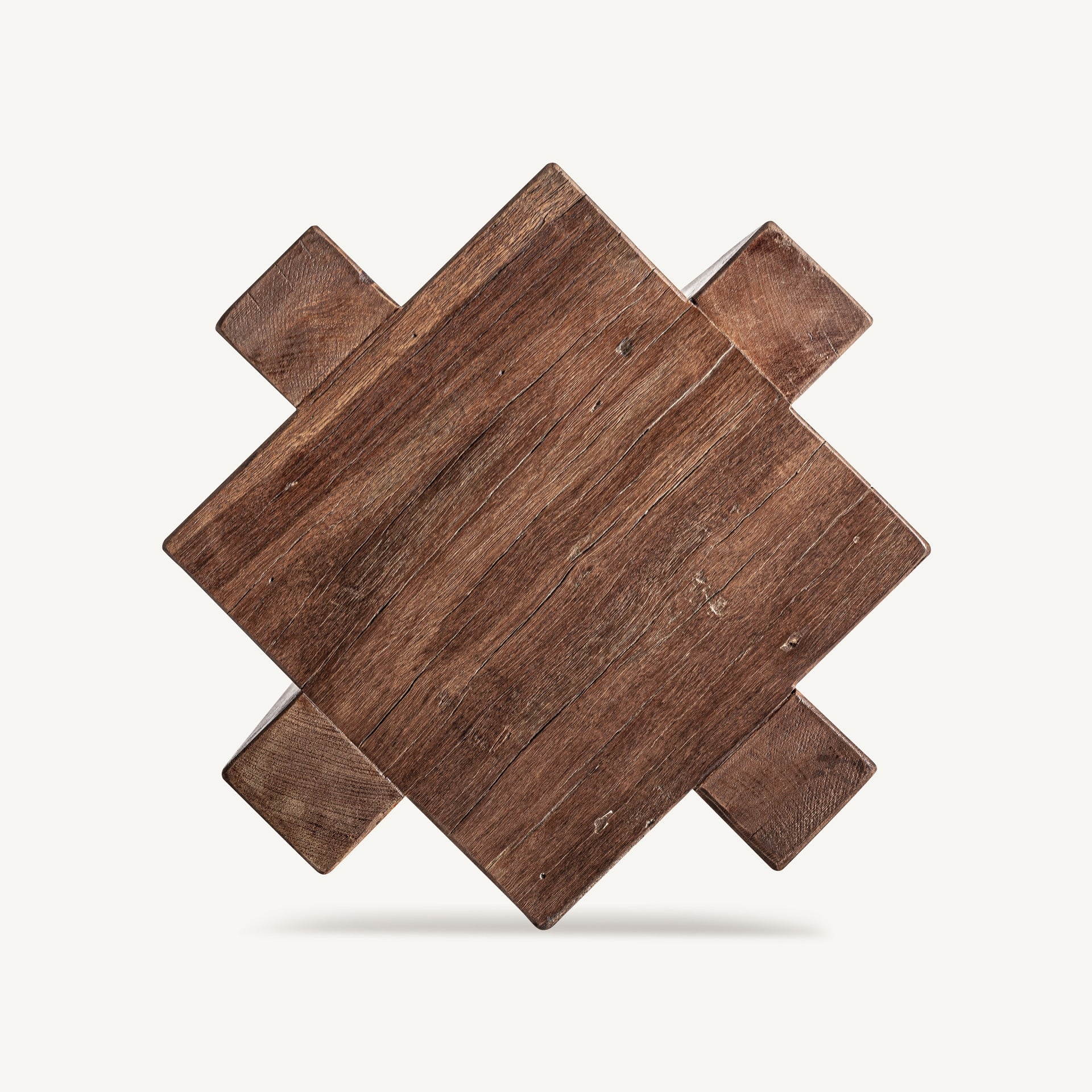 Sellette colonne bois récupéré | VICAL Brutalist | REMO-HOME, mobilier design et décoration d'intérieur