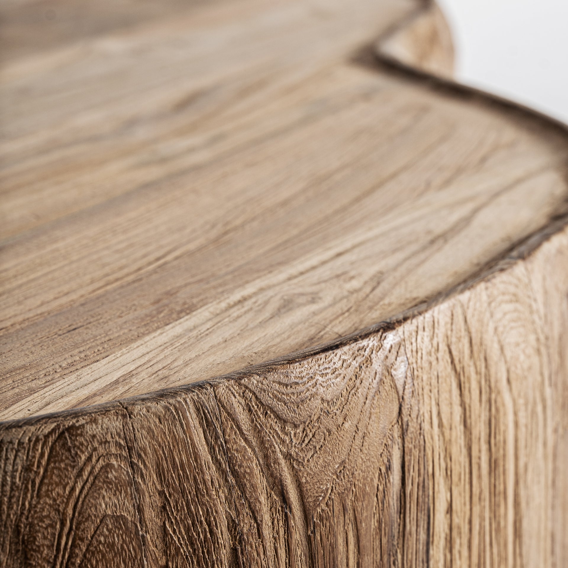 Table basse design rustique | VICAL Erloy | REMO-HOME, mobilier design et décoration d'intérieur