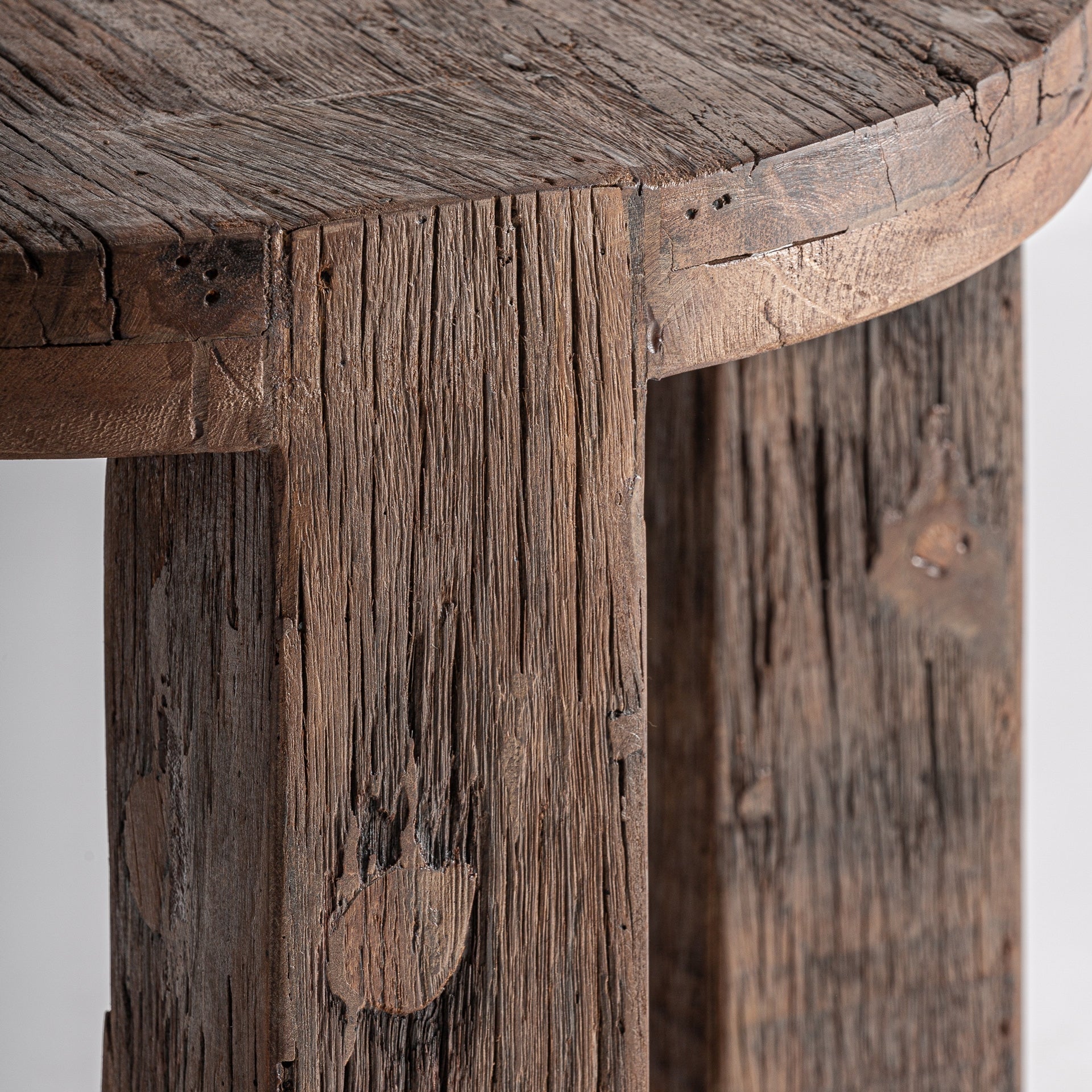 Table basse en bois récupéré marron 65 cm | VICAL Losse | REMO-HOME, mobilier design et décoration d'intérieur