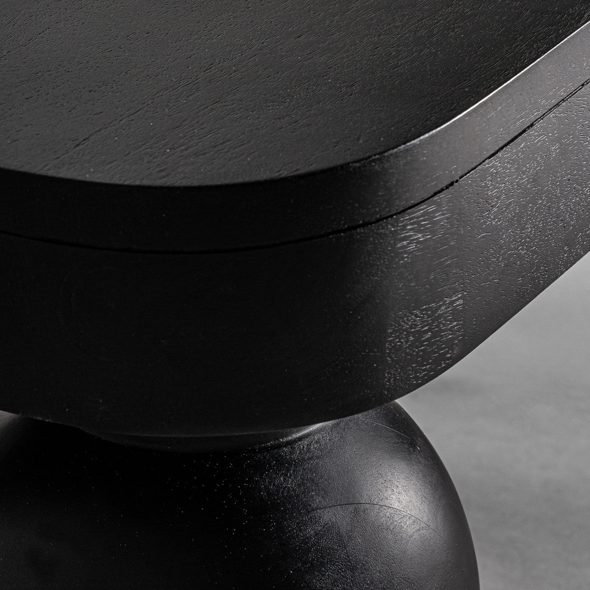 Table basse en manguier noir | Vical Zeniva | REMO-HOME, mobilier et décoration d'intérieur