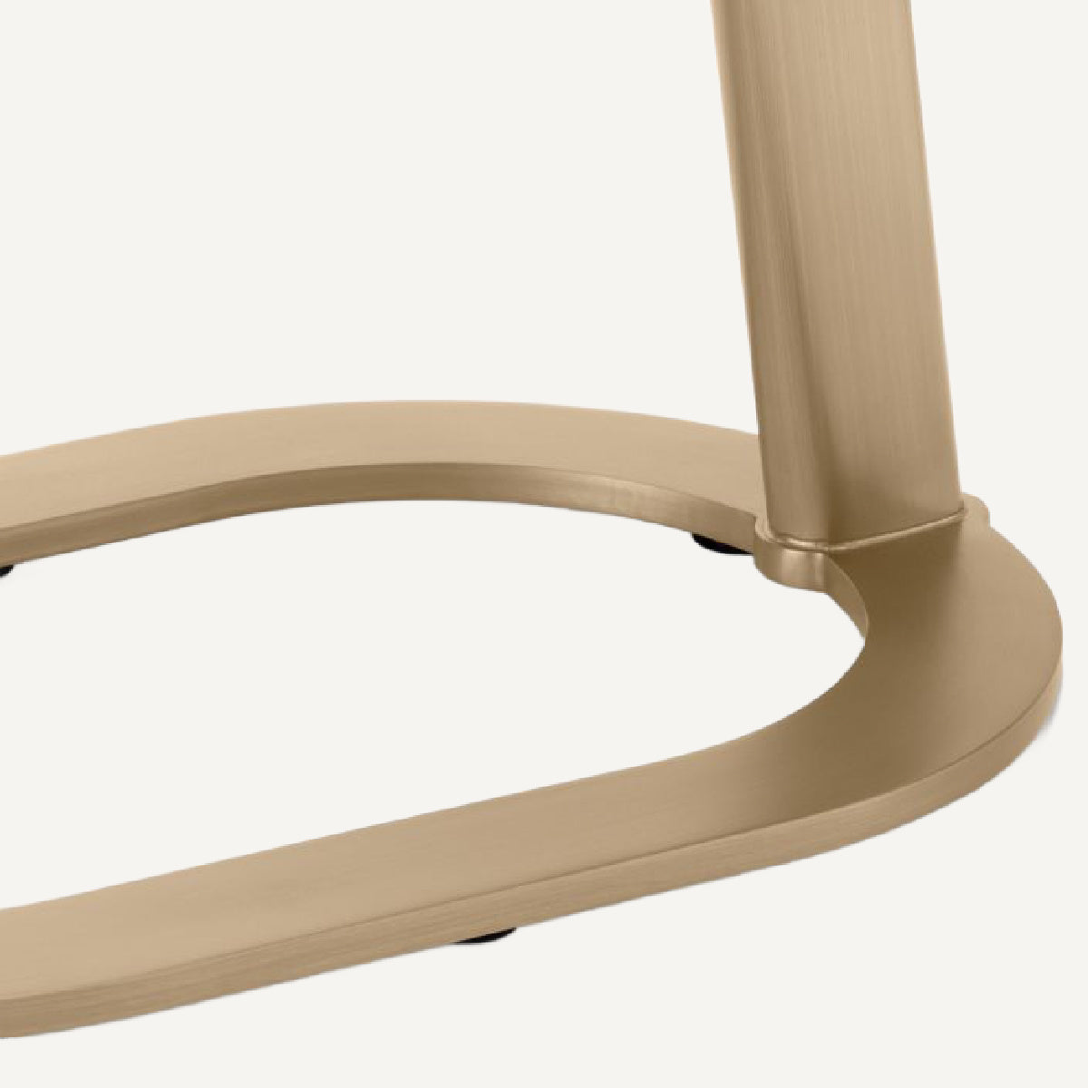 Table d'appoint dorée en marbre blanc | Eichholtz Oyo | REMO-HOME, mobilier et décoration d'intérieur
