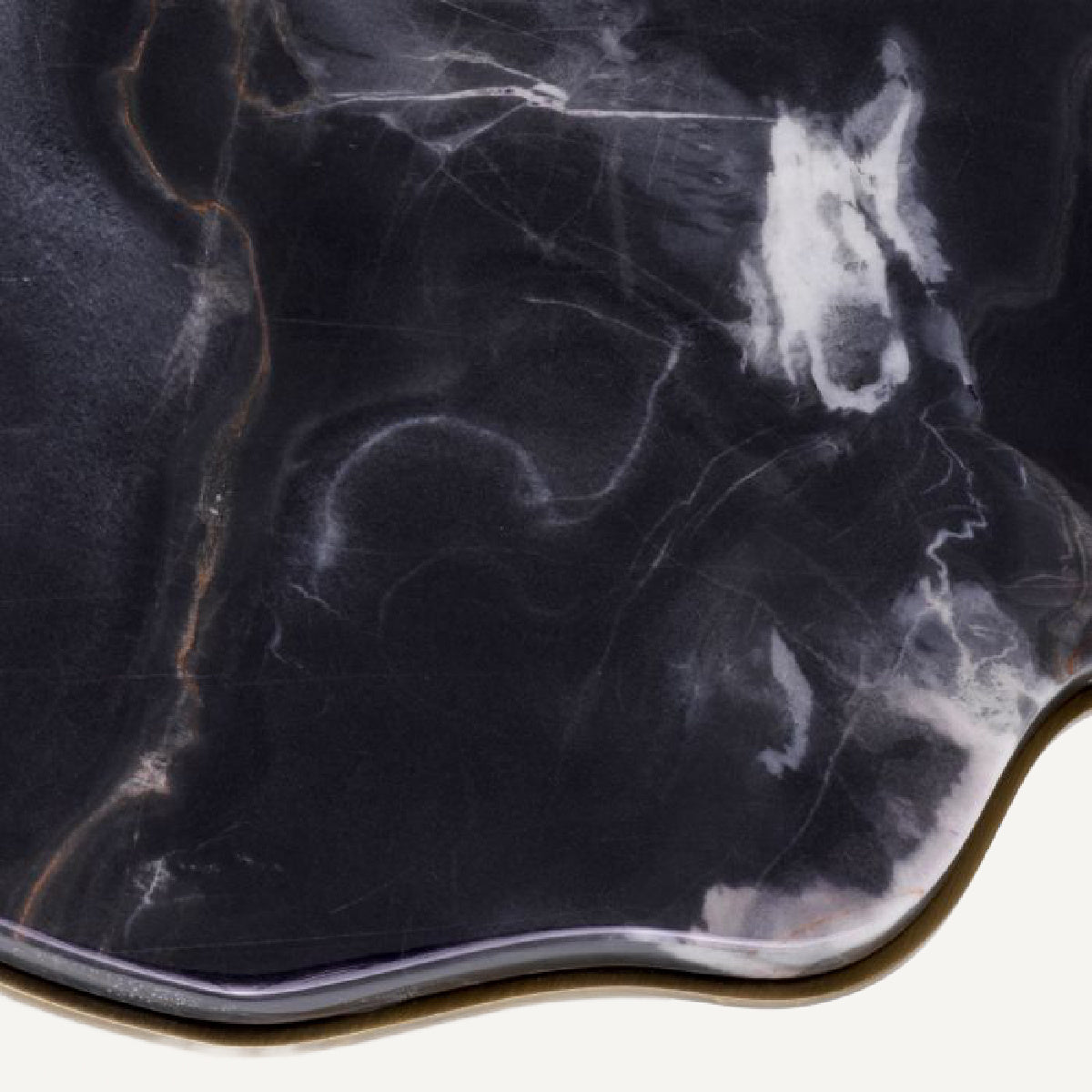 Table d'appoint dorée en marbre noir | Eichholtz Shapiro | REMO-HOME, mobilier et décoration d'intérieur