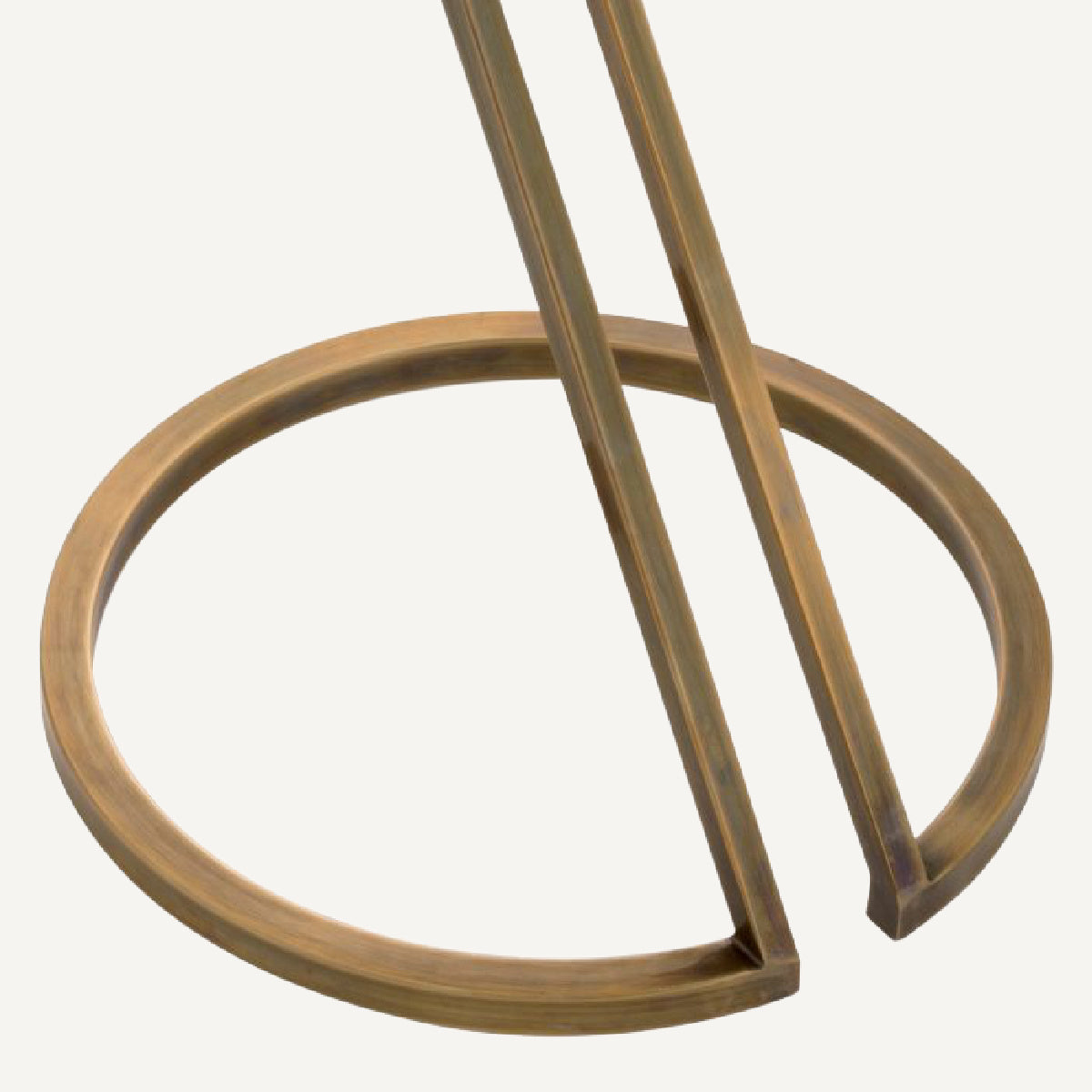 Table d'appoint dorée en verre fumé | Eichholtz Falcone | REMO-HOME, mobilier et décoration d'intérieur