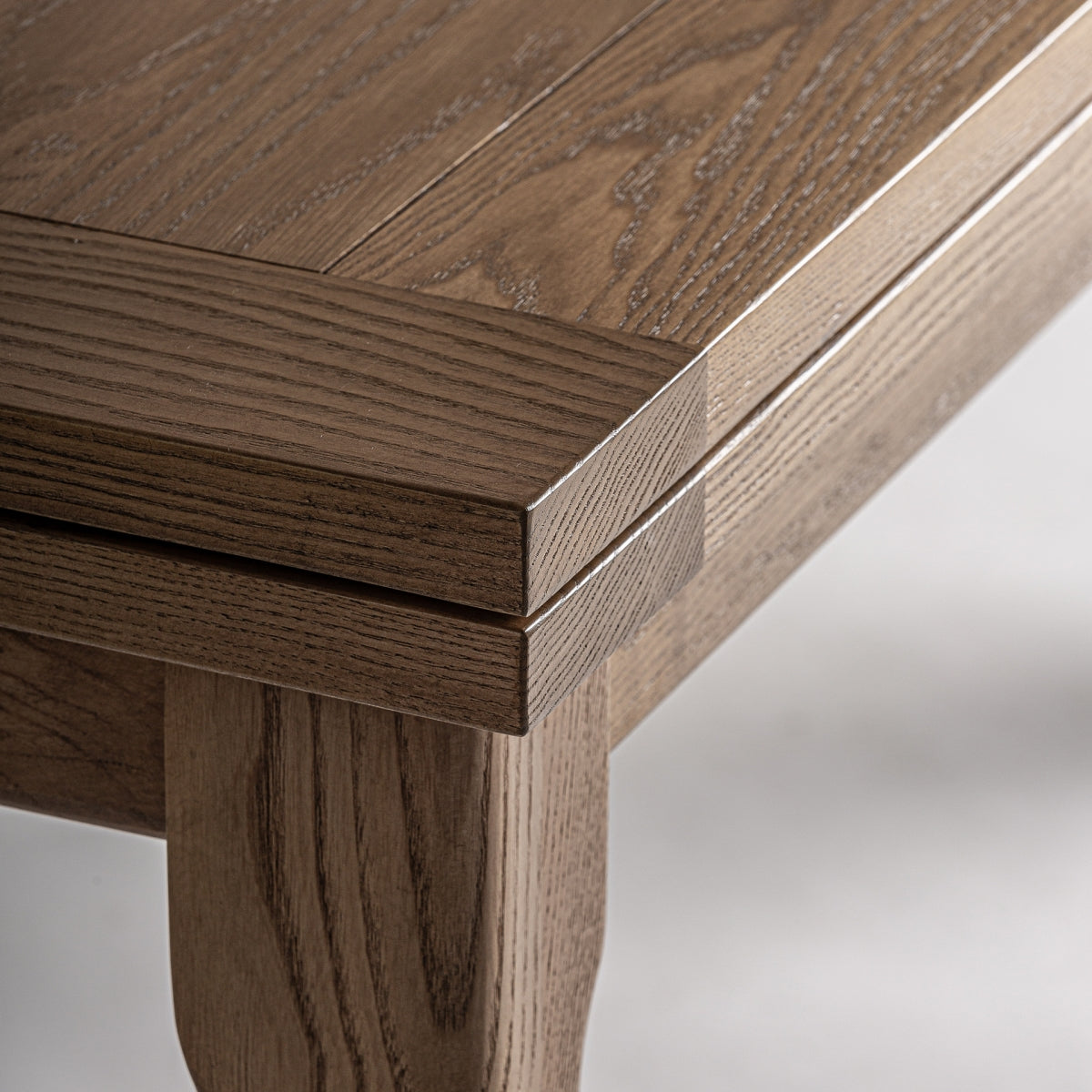 Table extensible en bois de frêne | VICAL Heikant | REMO-HOME, mobilier design et décoration d'intérieur