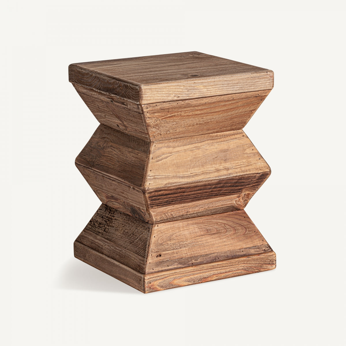 Tabouret en bois de pin marron | Vical Breive | REMO-HOME, mobilier et décoration d'intérieur