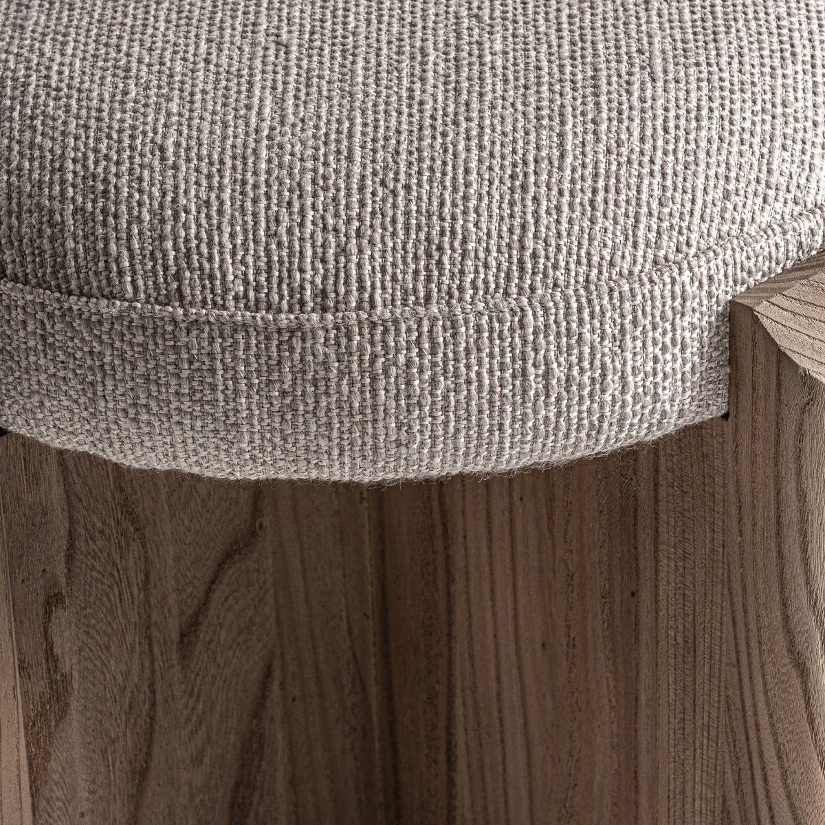 Tabouret en tissu beige | VICAL Jacquard | REMO-HOME, mobilier design et décoration d'intérieur