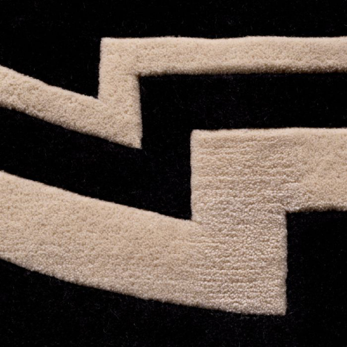 Tapis en laine noire Ø 280cm | Eichholtz Palazzo | REMO-HOME, mobilier et décoration d'intérieur
