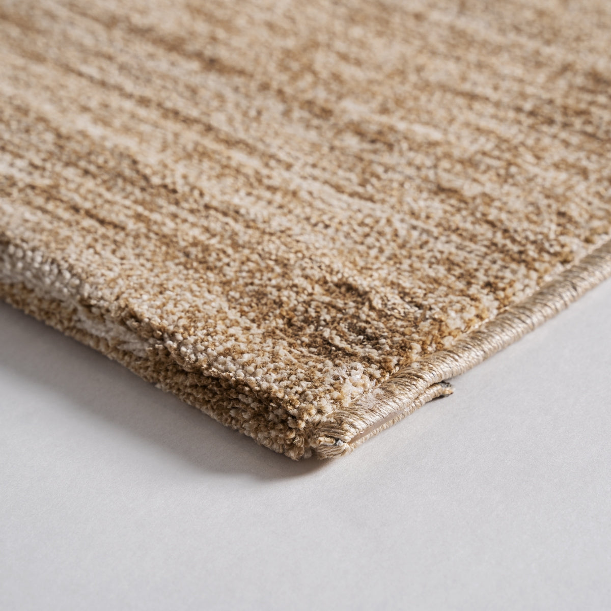 Tapis en tissu camel 200 x 290 cm | Vical Fadia | REMO-HOME, mobilier et décoration d'intérieur