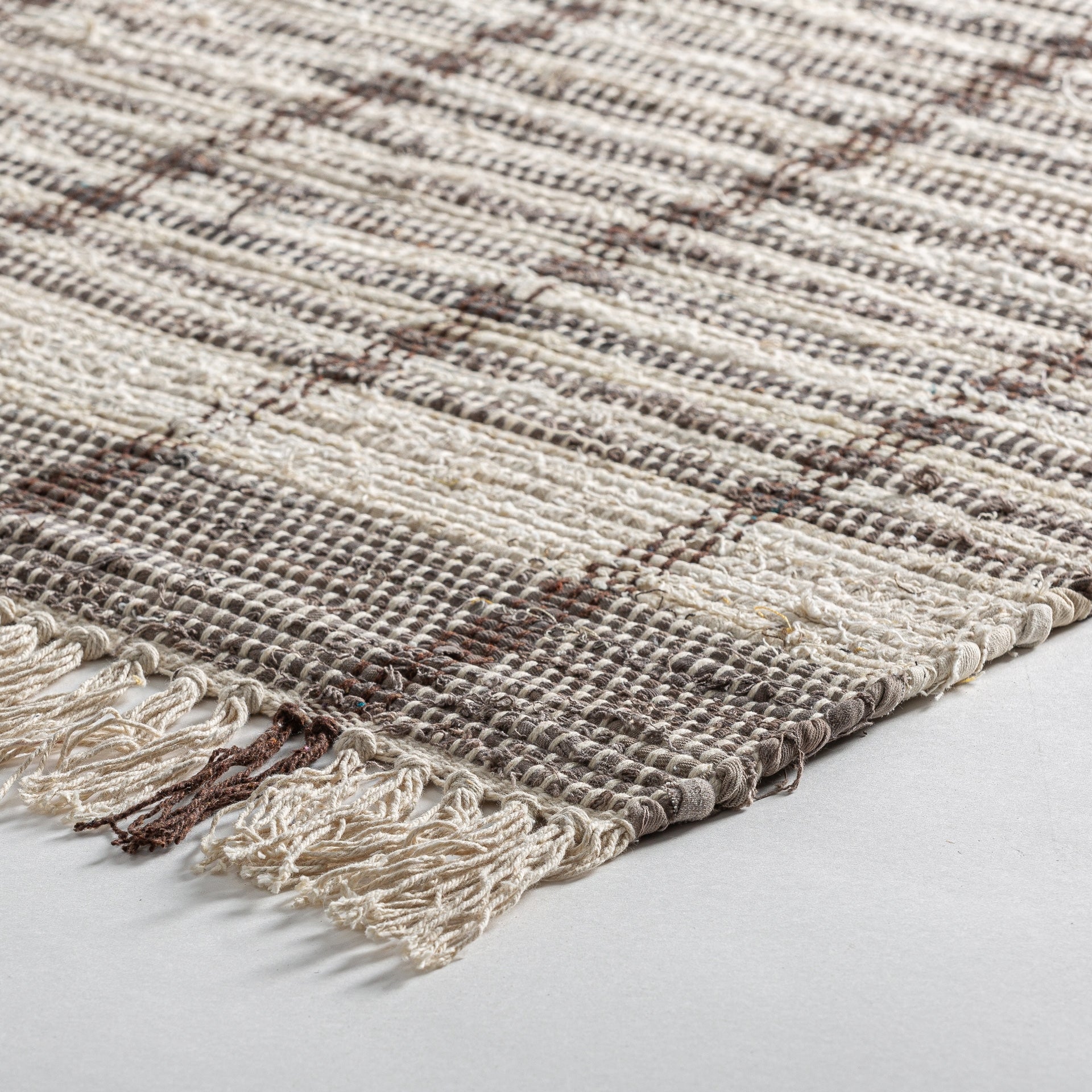 Tapis style classique beige 350 × 240 cm | VICAL Sora | REMO-HOME, mobilier design et décoration d'intérieur