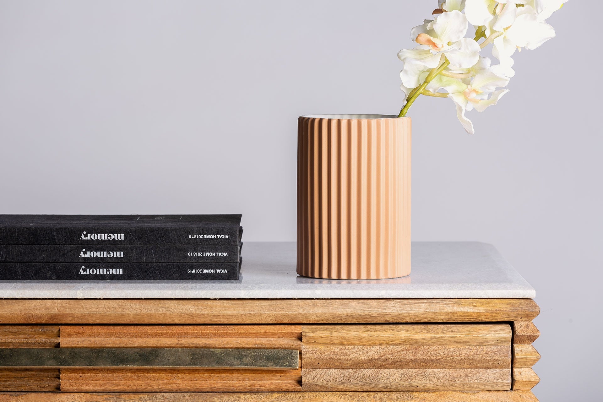 Vase céramique marron art déco | VICAL Plissé Stone | REMO-HOME, mobilier design et décoration d'intérieur