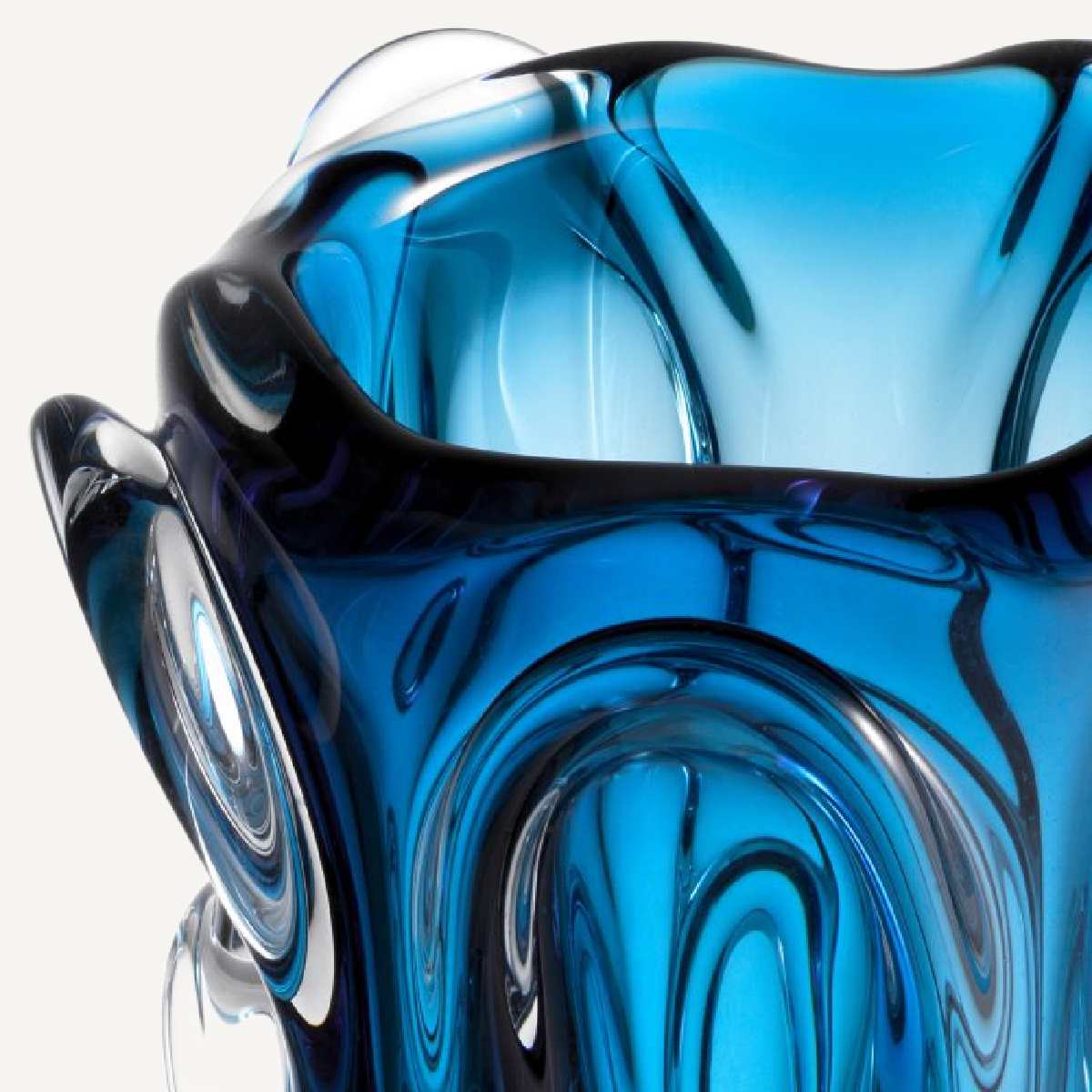 Vase en verre soufflé bleu | Eichholtz Aila L | REMO-HOME, mobilier et décoration d'intérieur